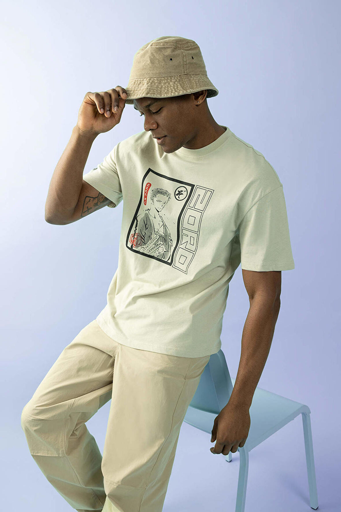 One Piece Comfort Fit Bisiklet Yaka Baskili Tisört