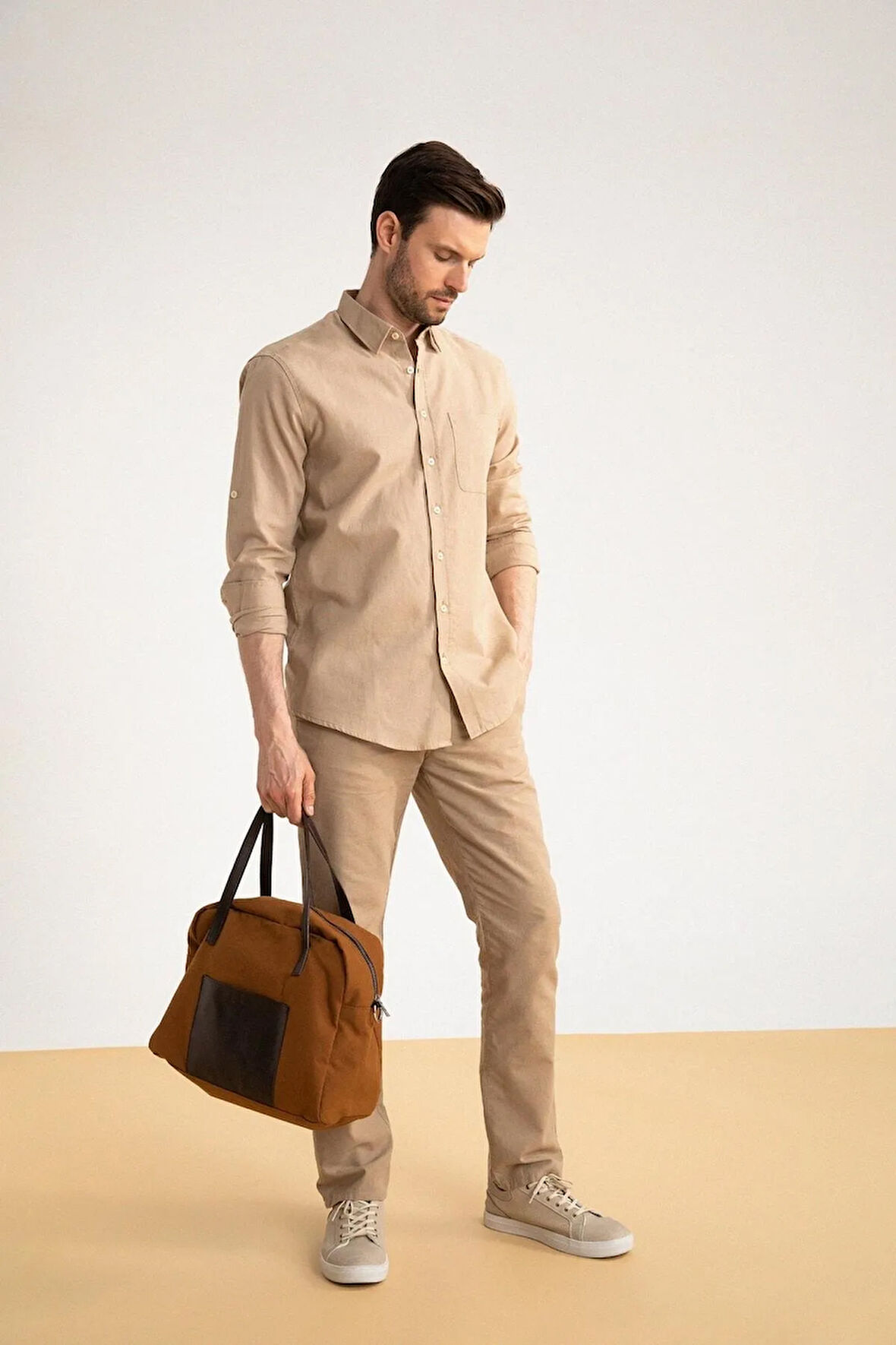 Modern Fit Keten Karışımlı Uzun Kollu Gömlek