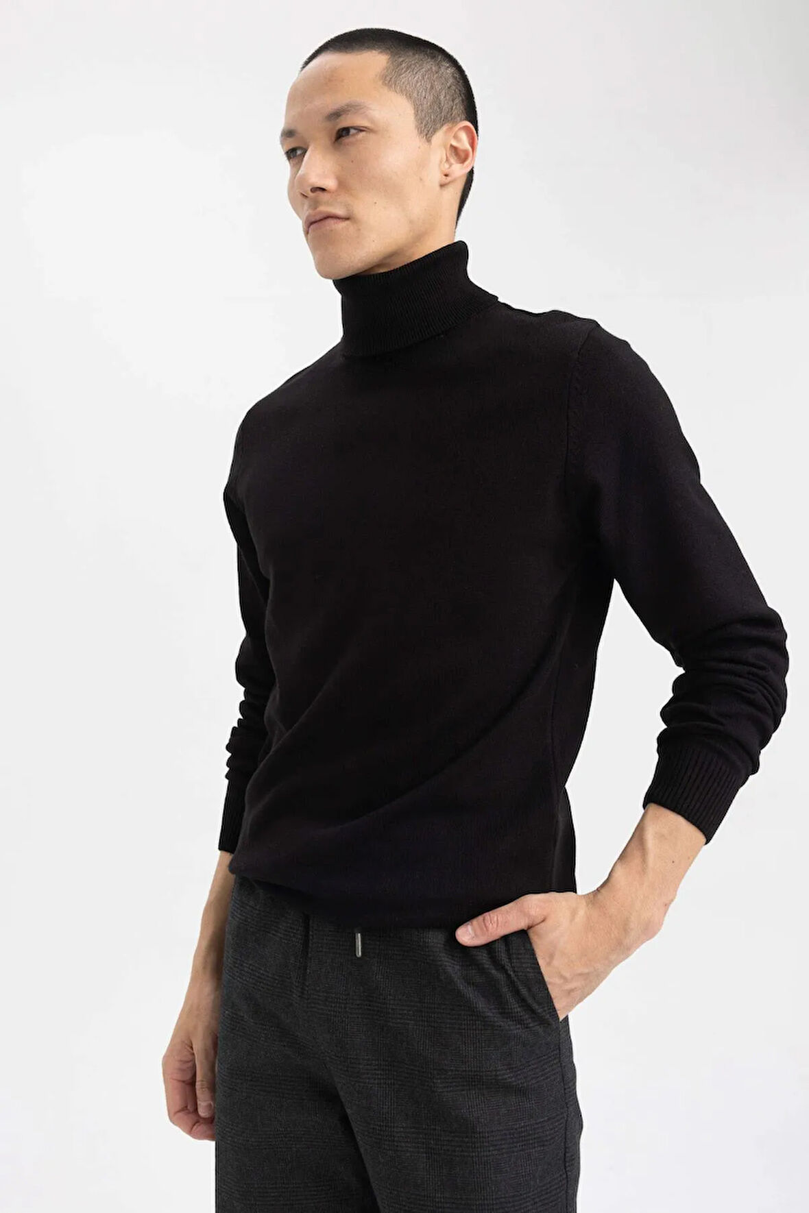 Slim Fit Balıkçı Yaka Kazak
