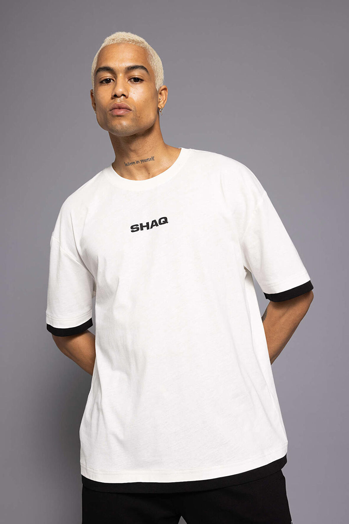 Fit Shaquille O'Neal Oversize Fit Bisiklet Yaka Tisört