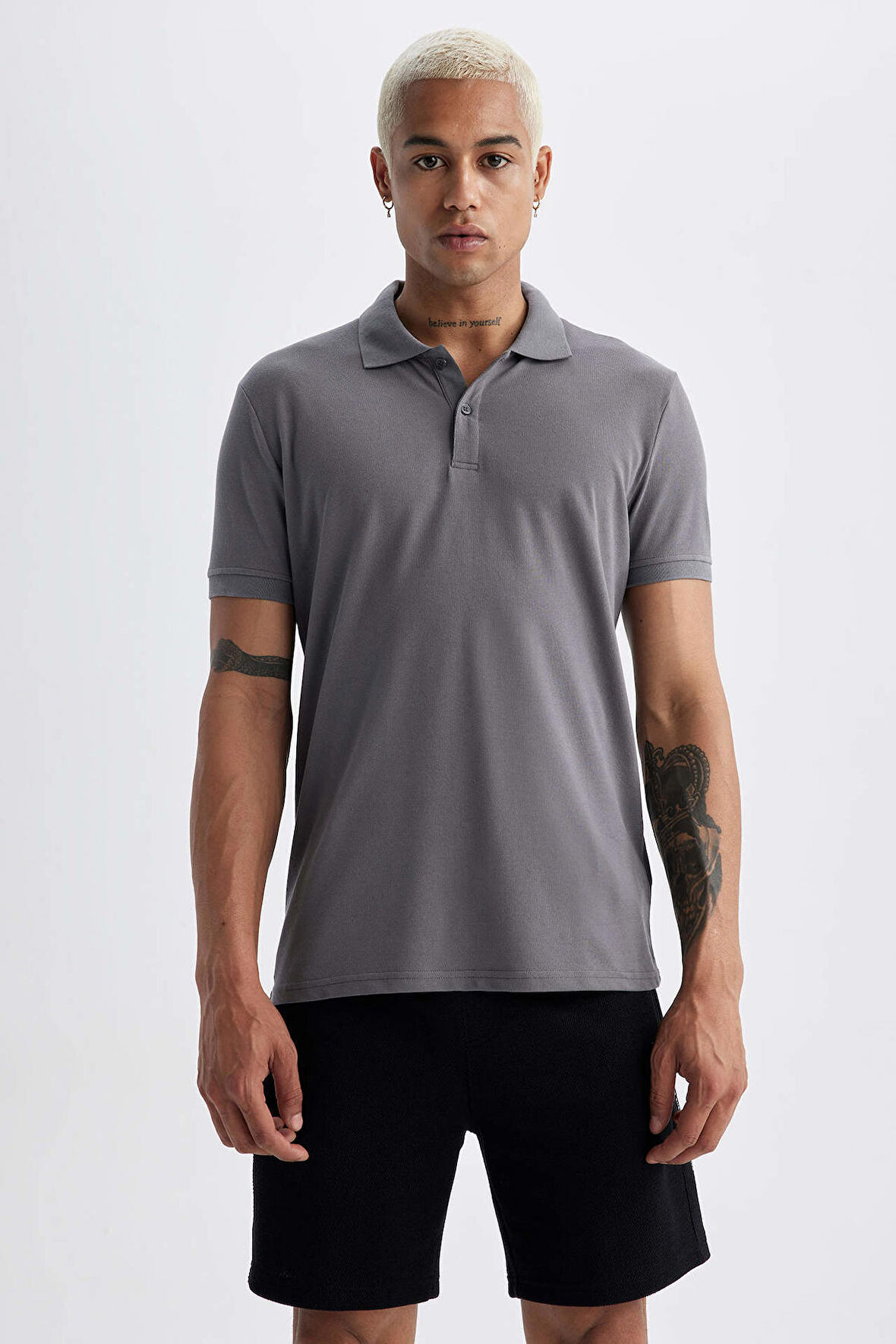 Fit Slim Fit Polo Yaka Kisa Kollu Tisört