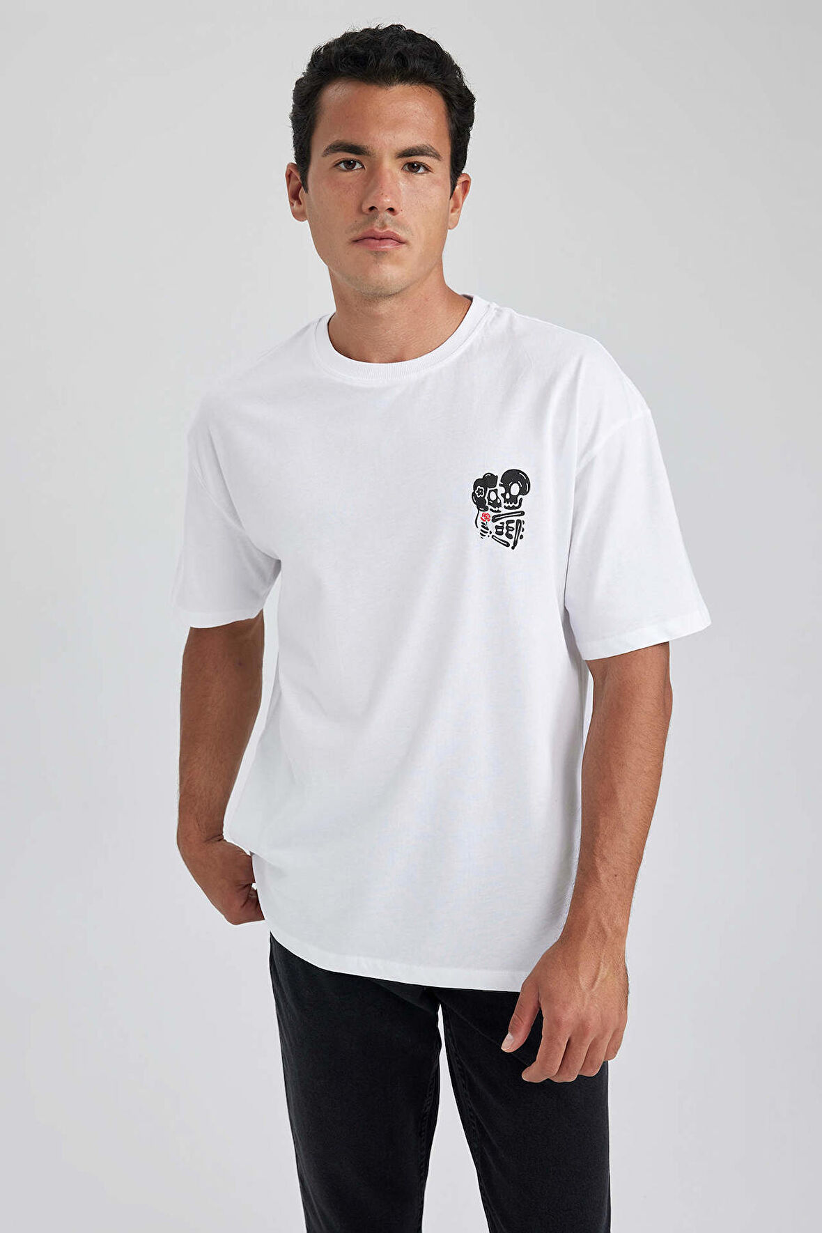 Oversize Fit Bisiklet Yaka Baskili Tisört