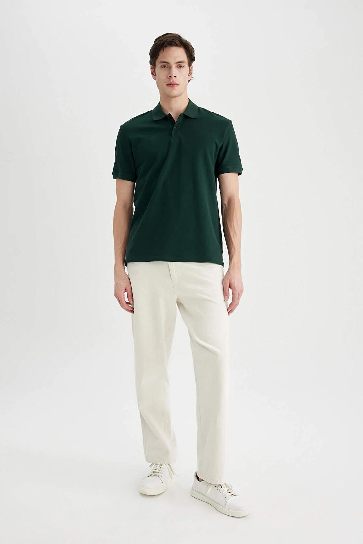 DeFacto Relax Fit Rahat Kesim Yazlık Pantolon Keten Karışımlı Cepli Düz Paça B4532AX24SPBG650