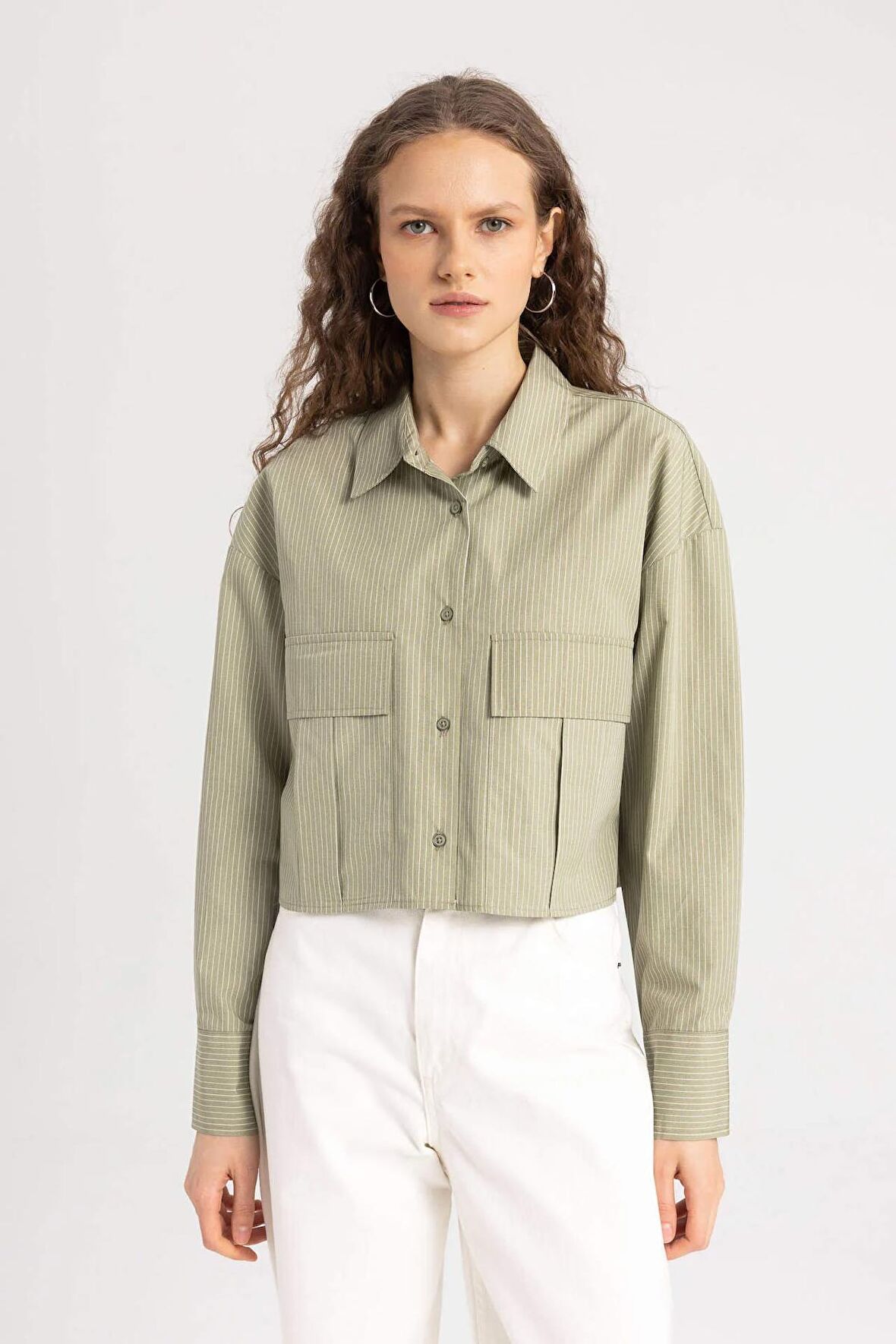 DeFacto Regular Fit Basic Poplin Basic Uzun Kollu Gömlek C3164AX24SPKH499
