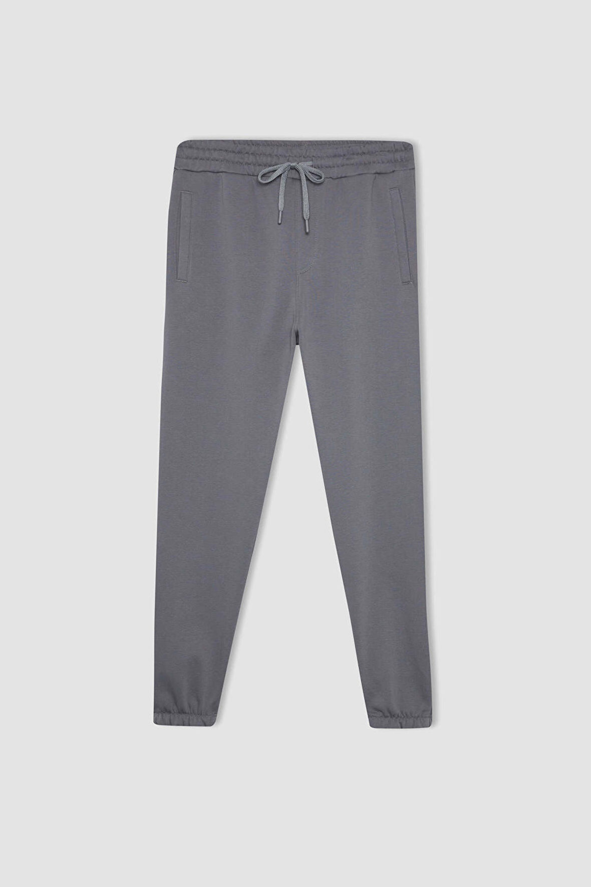 DeFacto Jogger Eşofman Altı Standart Fit Basic Düz Beli Bağcıklı Lastikli Paça Cepli A6468AX24SPGR439