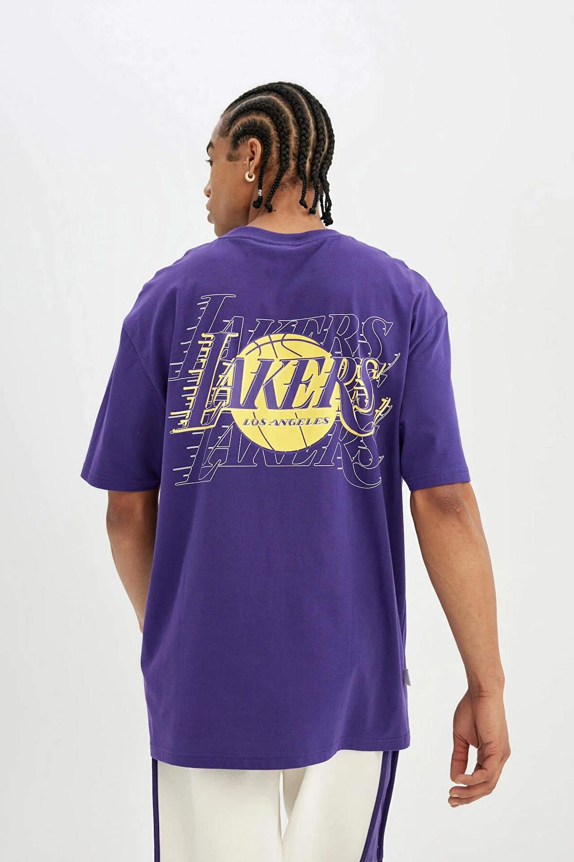 DeFactoFit NBA Los Angeles Lakers Boxy Fit Bisiklet Yaka Kısa Kollu Tişört B9910AX24SMPR299
