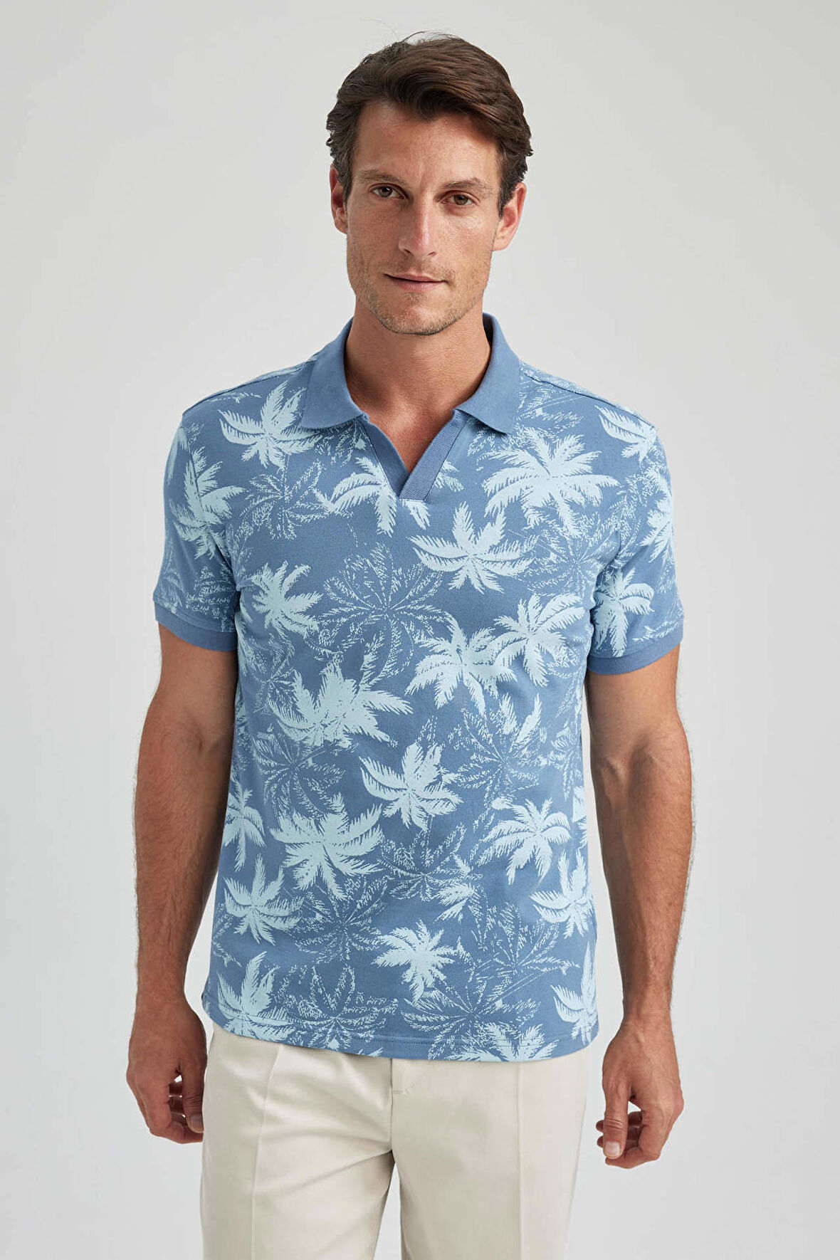DeFacto Modern Fit Polo Yaka Baskılı Kısa Kollu Tişört B0599AX23HSBE88