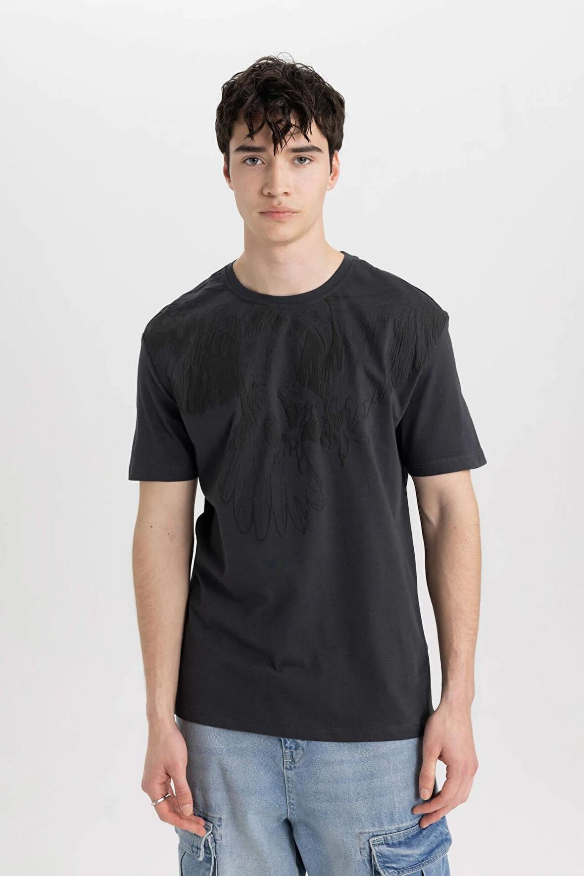 DeFacto Regular Fit Bisiklet Yaka Baskılı Kısa Kollu Tişört B8485AX24SMAR204