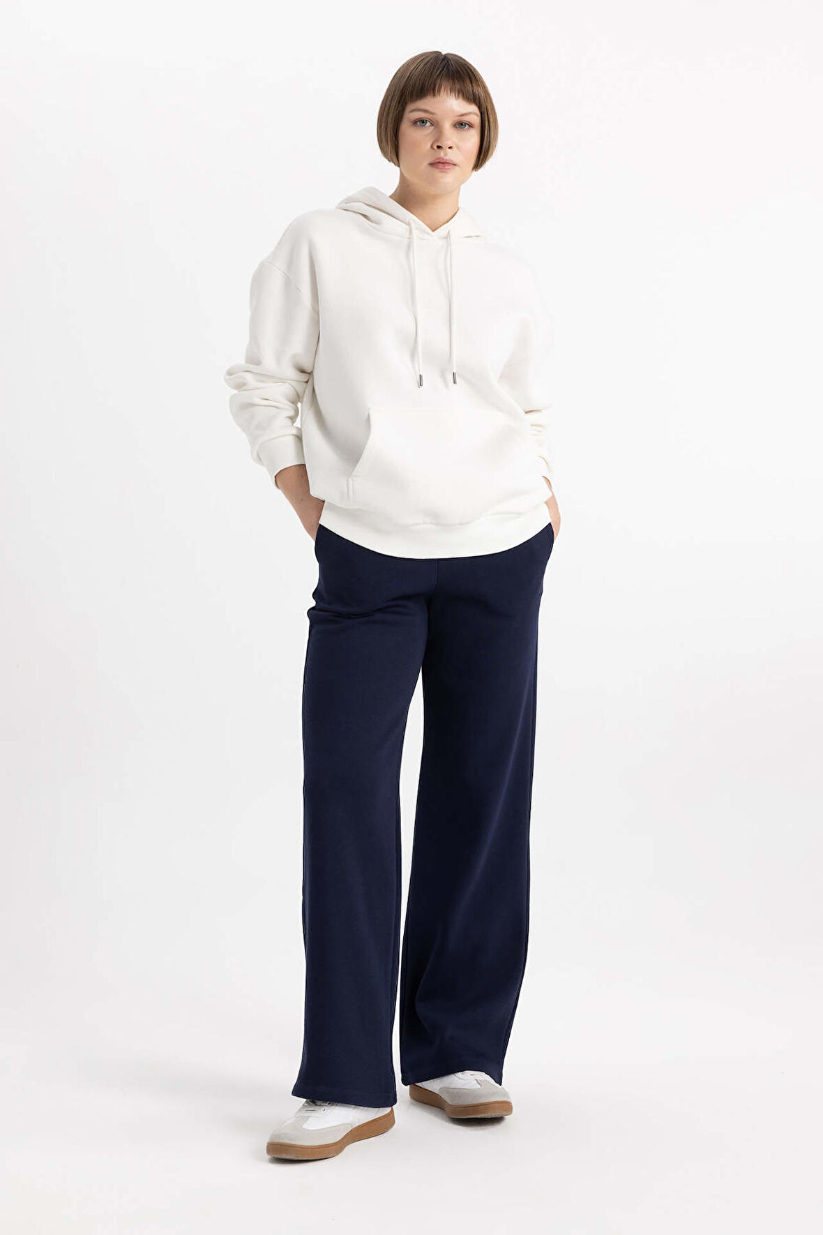 Regular Fit Cepli Yüksek Bel Kalın Sweatshirt Kumaşı Pantolon