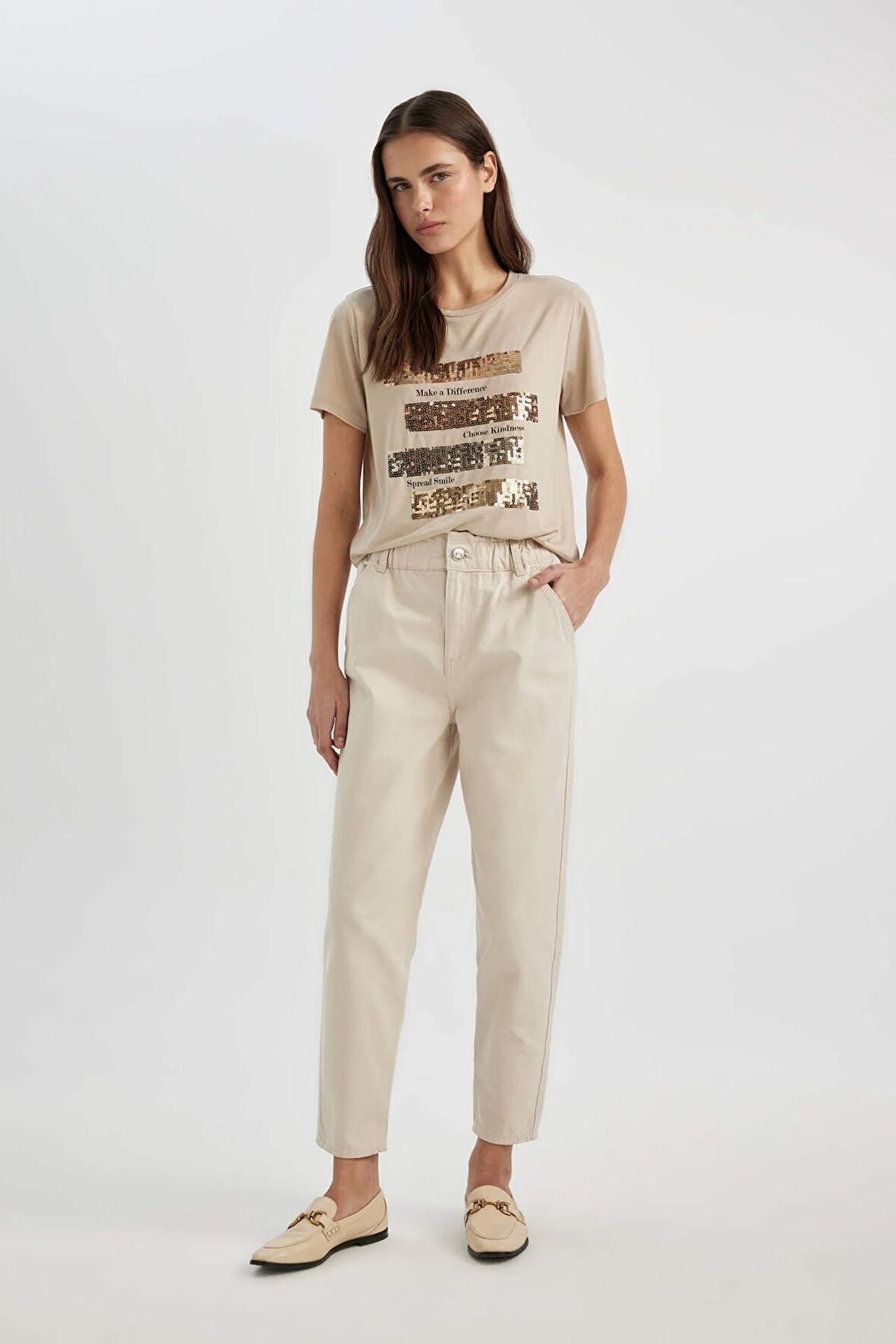 DeFacto Paperbag Gabardin Kumaş Pantolon Yüksek Bel Cepli Basic Düz Standart Paça S2790AZ24SMBG702