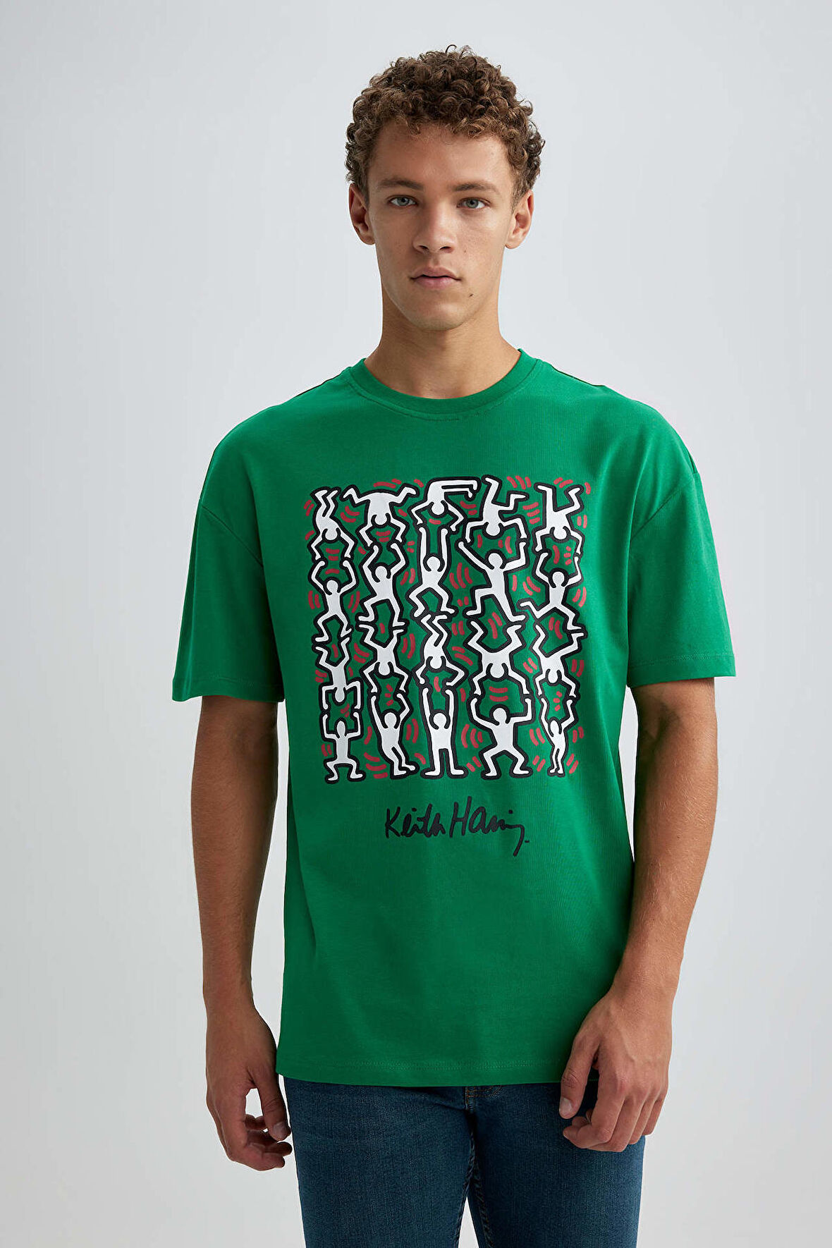 DeFacto Keith Haring Comfort Fit Bisiklet Yaka Baskılı Tişört A7887AX23AUGN1037