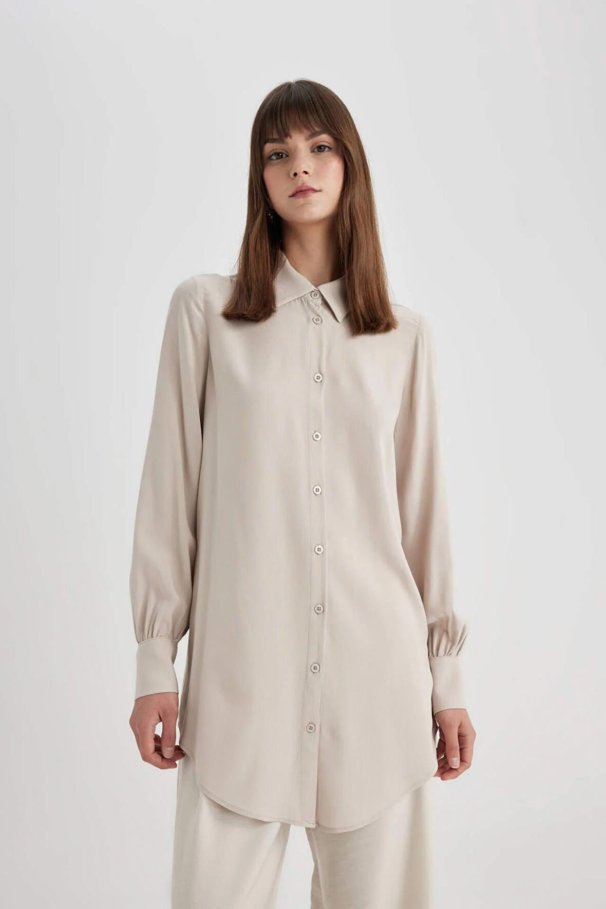 DeFacto Regular Fit  Basic Düz Uzun Kollu Gömlek Tunik Z3538AZ24SPBG187