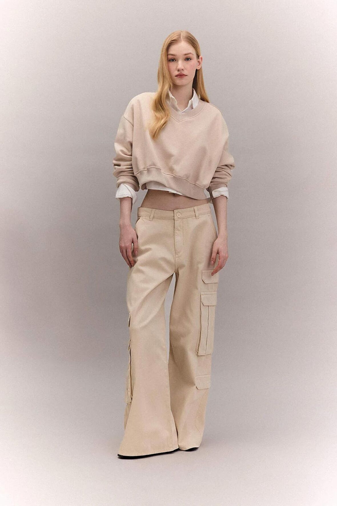 DeFacto Coool Basic Düz Wide Leg Geniş Bol Paça Pantolon Gabardin Kumaş Kargo Cepli C3890AX24SPBG702