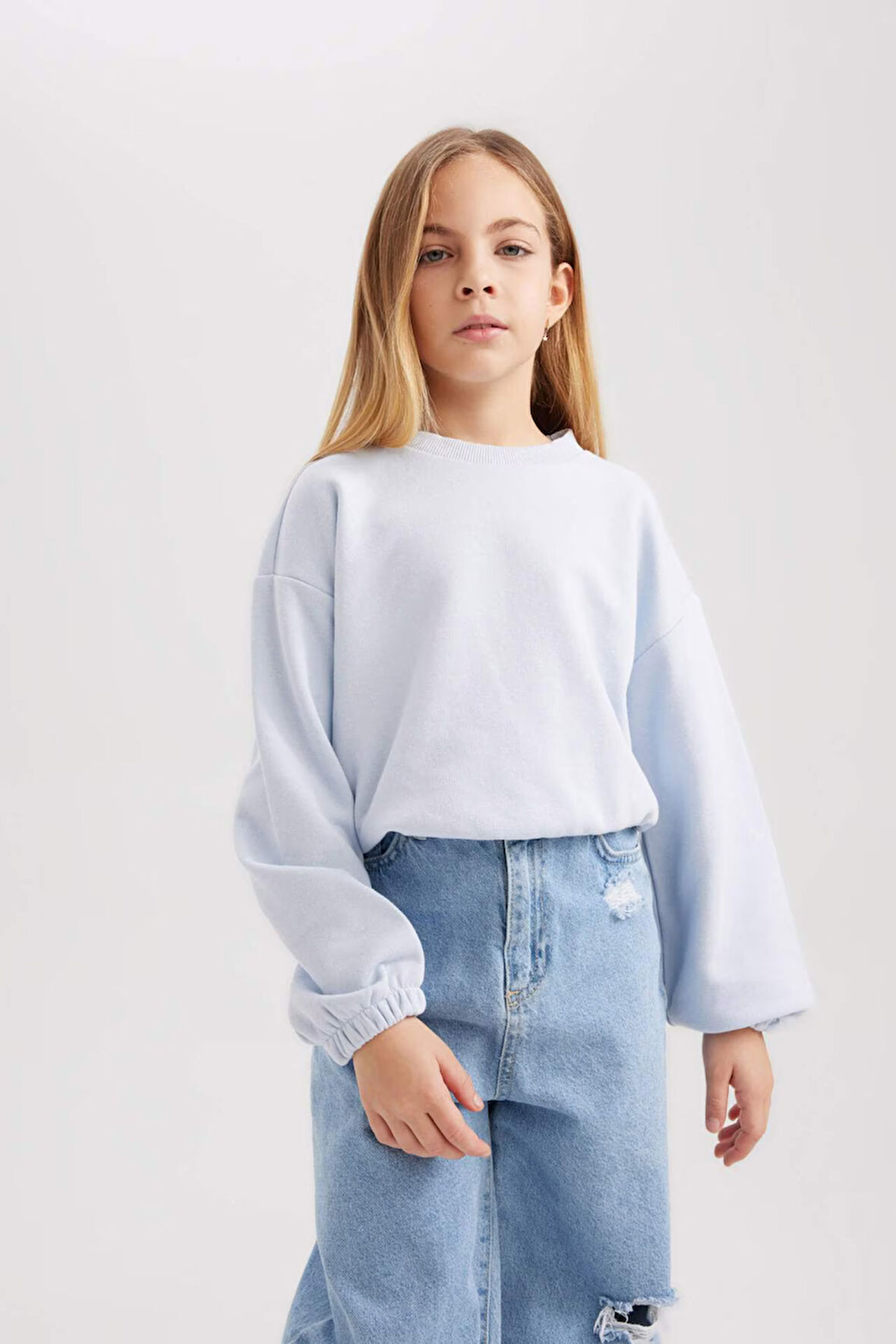 DeFacto Kız Çocuk Bisiklet Yaka Basic Düz Sweatshirt B7788A8NSBE216