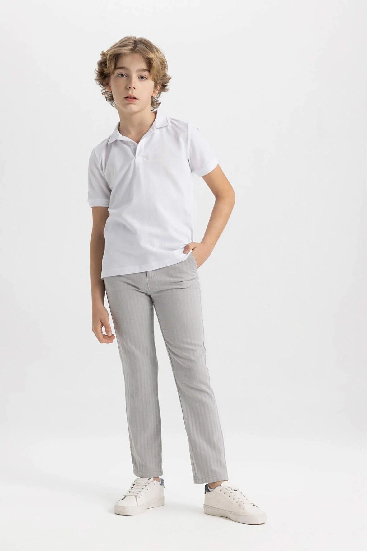 Erkek Çocuk Regular Fit Standart Paça Pantolon