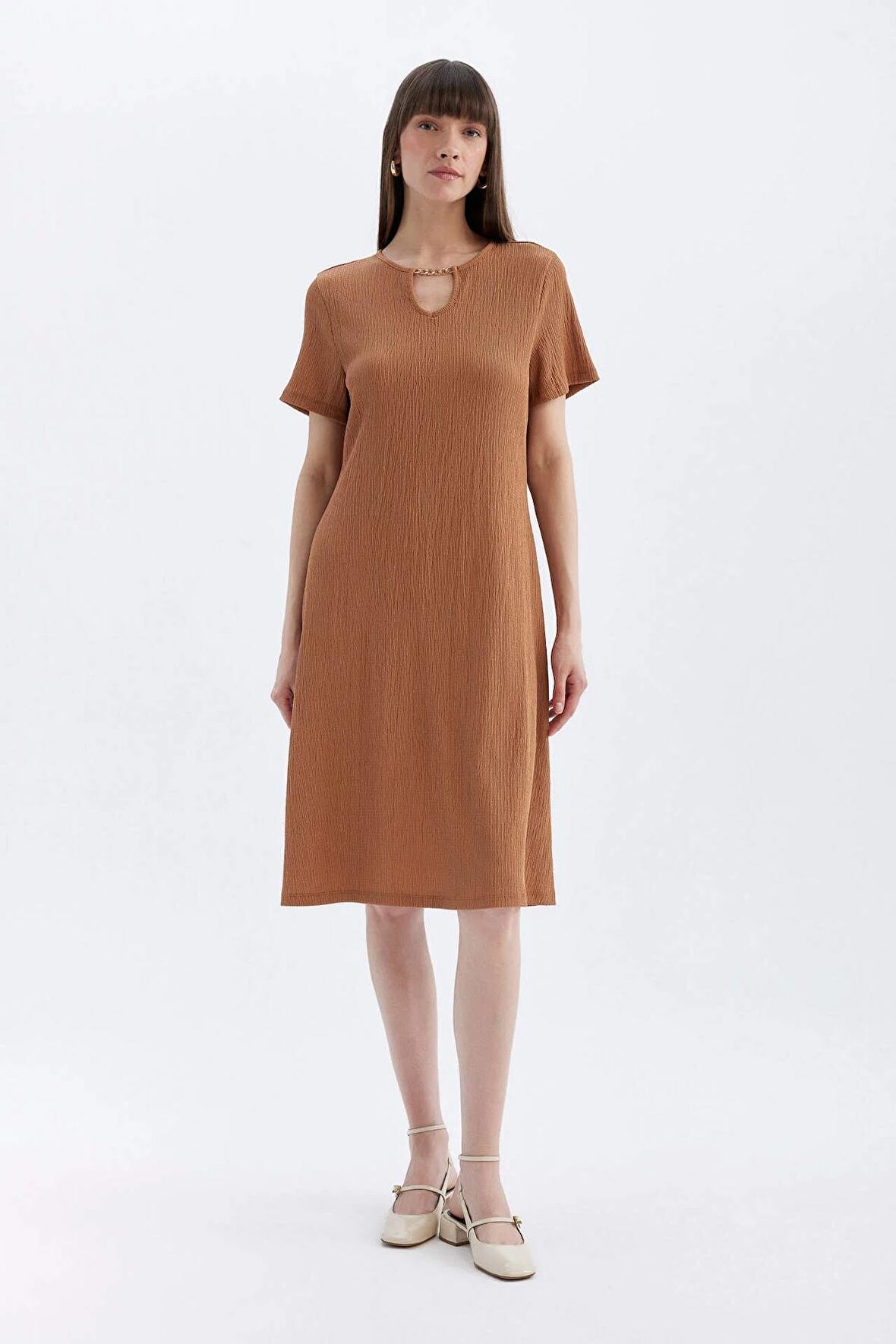 DeFacto Regular Fit Bisiklet Yaka Bürümcük Kısa Kollu Midi Elbise D3834AX24SMBN266