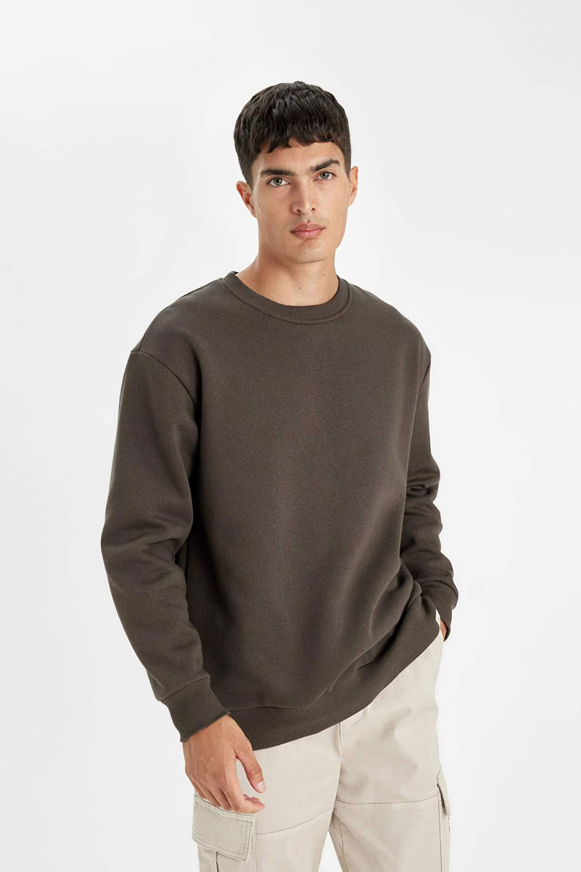 DeFacto Oversize Geniş Kalıp Bisiklet Yaka Kalın Basic Düz Sweatshirt T5139AZ24AUKH454