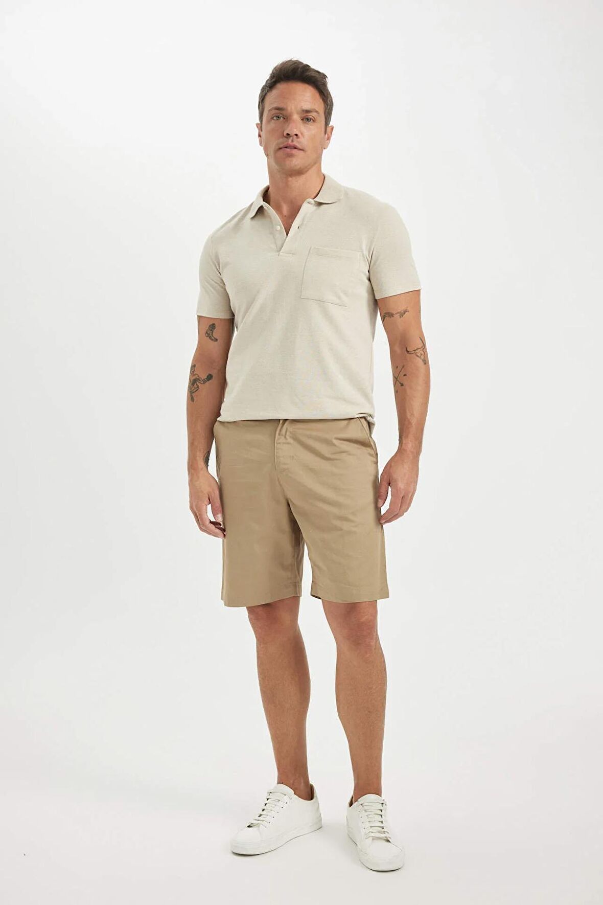 DeFacto Regular Fit Gabardin Bermuda Şort C7684AX24SMBG220