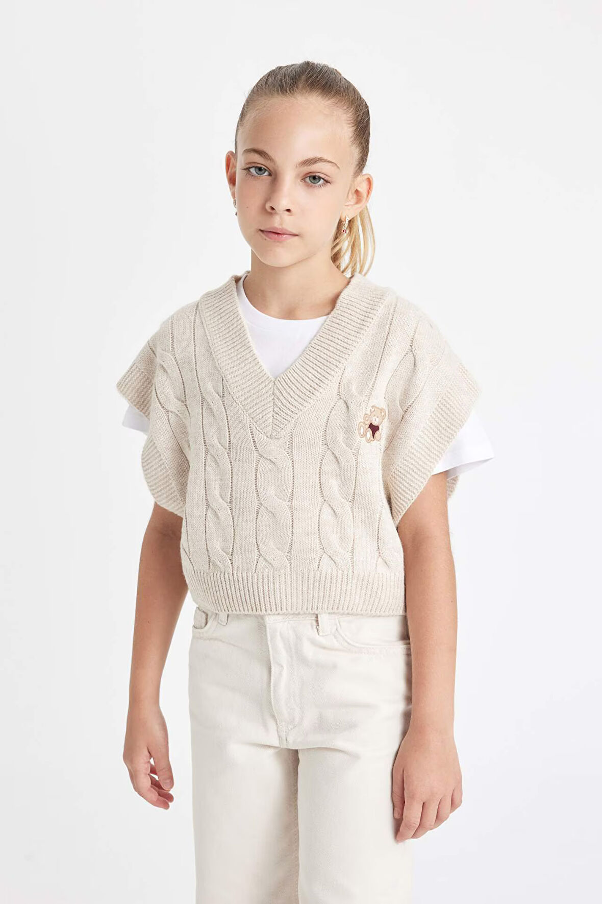 DeFacto Kız Çocuk Oversize Geniş Kalıp V Yaka Triko Süveter C6935A824AUBG588