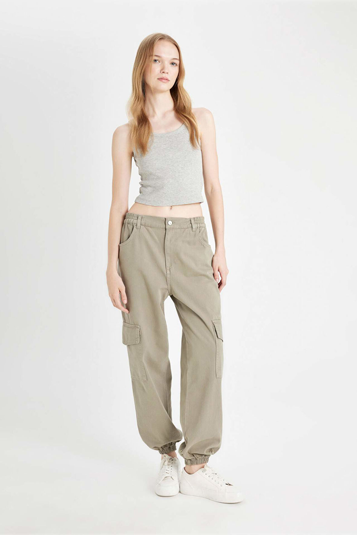 DeFacto Coool Gabardin Jogger Pantolon Normal Bel Basic Düz Kargo Cepli B0454AX24AUKH419