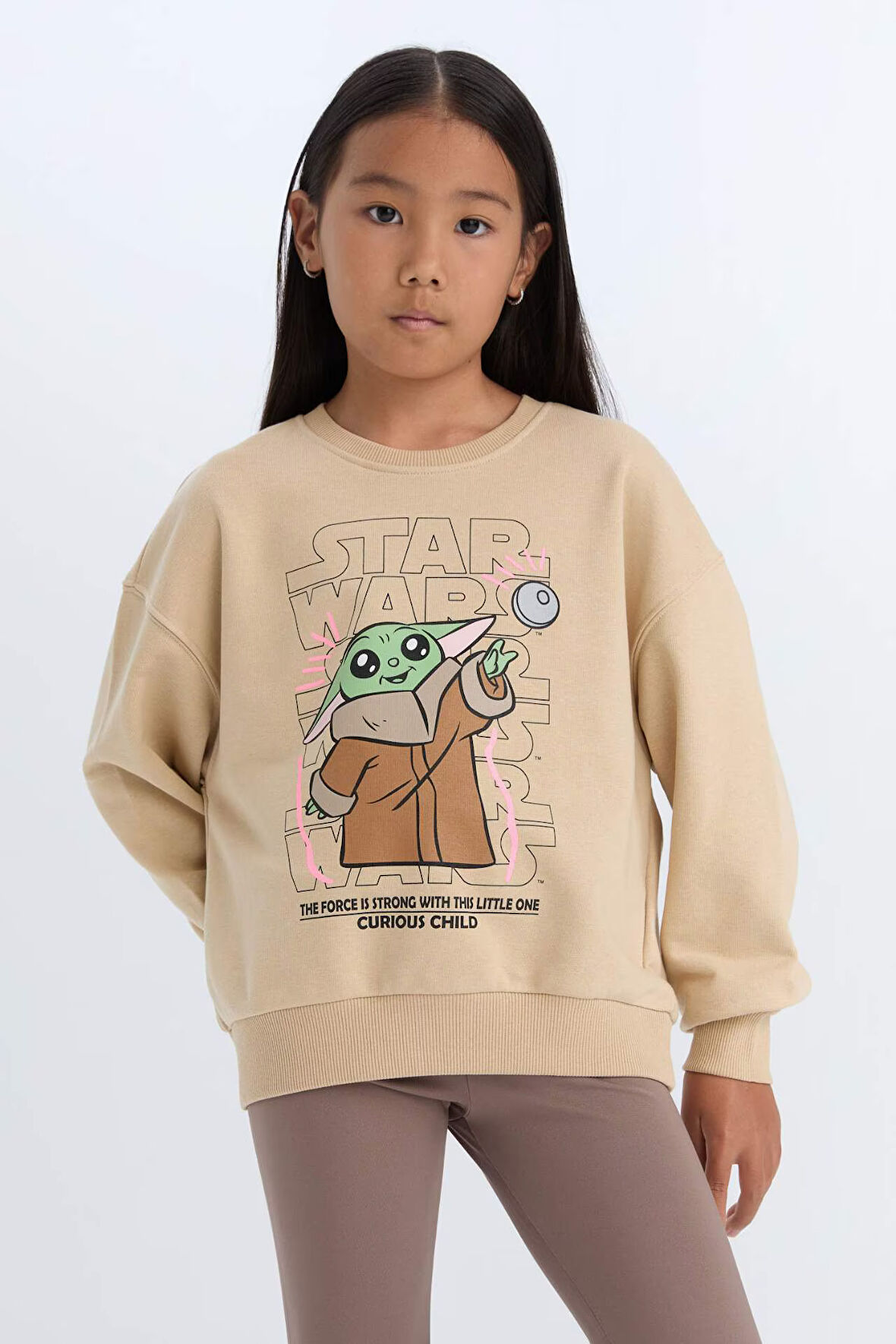 DeFacto Kız Çocuk Star Wars-Mandalorian Relax Fit Bisiklet Yaka Sweatshirt D2822A824WNBG387
