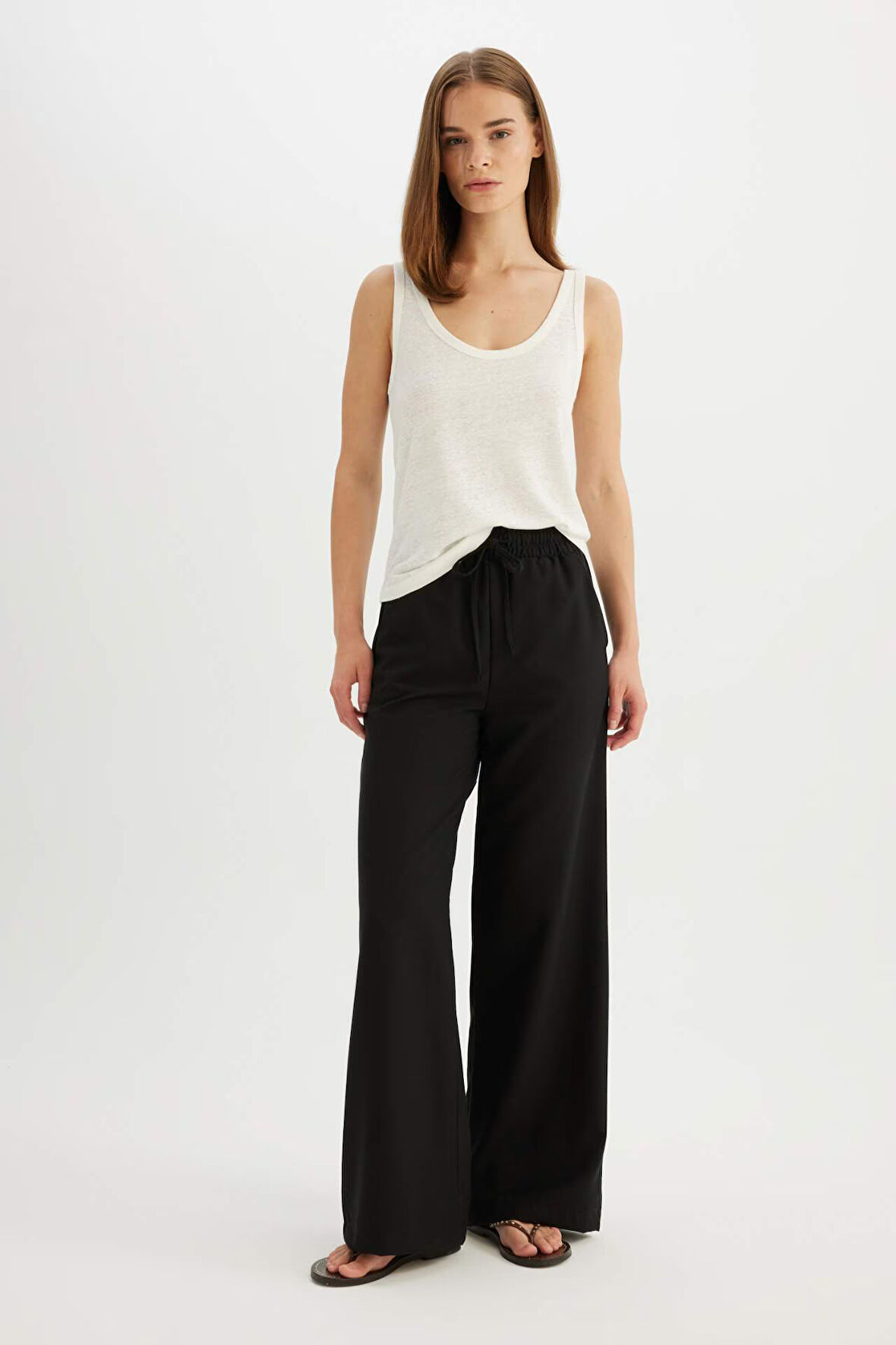 DeFacto Wide Leg Geniş Paça Casual Pantolon Y6981AZ24AUBK81