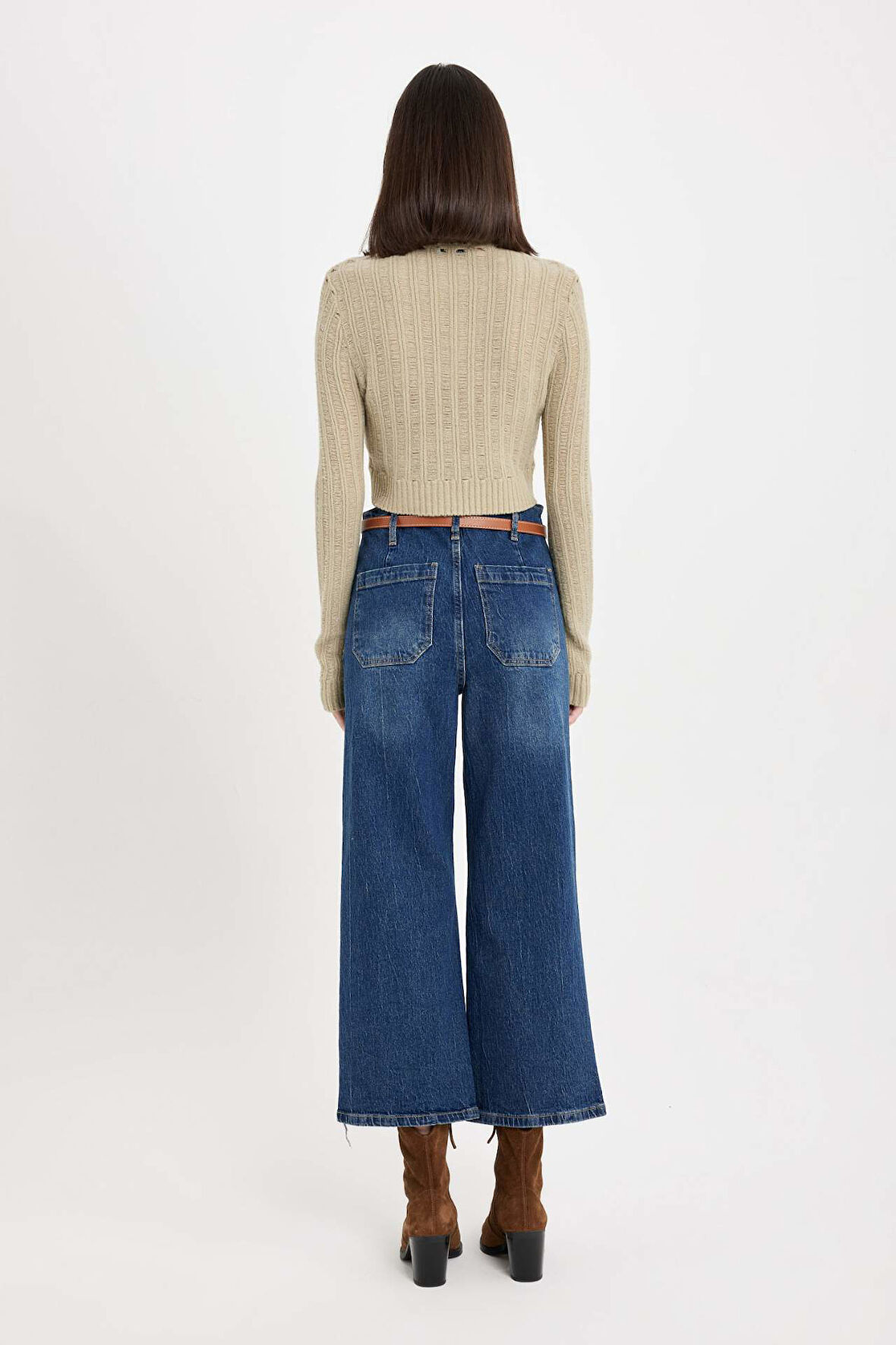 DeFacto Culotte Yüksek Bel Kısa Geniş Paça Jean Yıkamalı Pantolon D4325AX24AUNM28