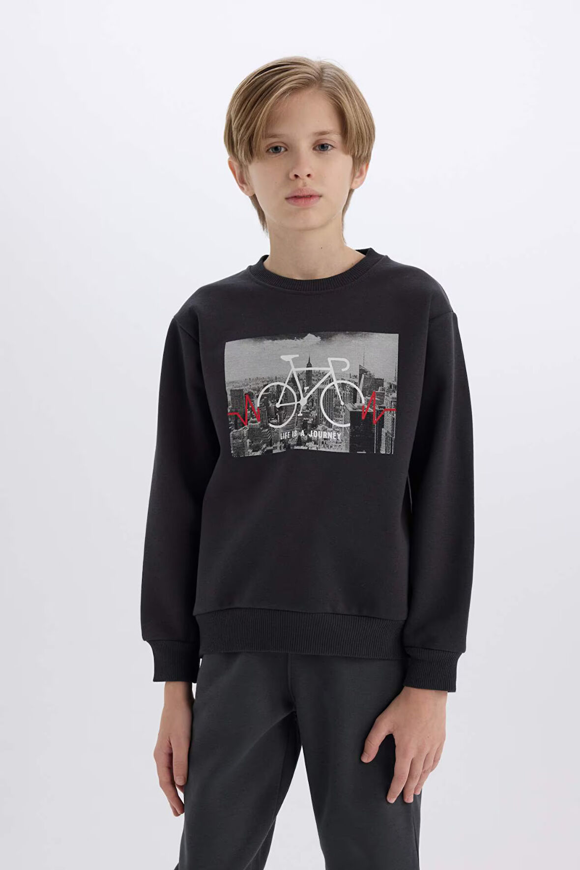 DeFacto Erkek Çocuk Bisiklet Yaka Baskılı Kalın Sweatshirt D3038A824WNAR206