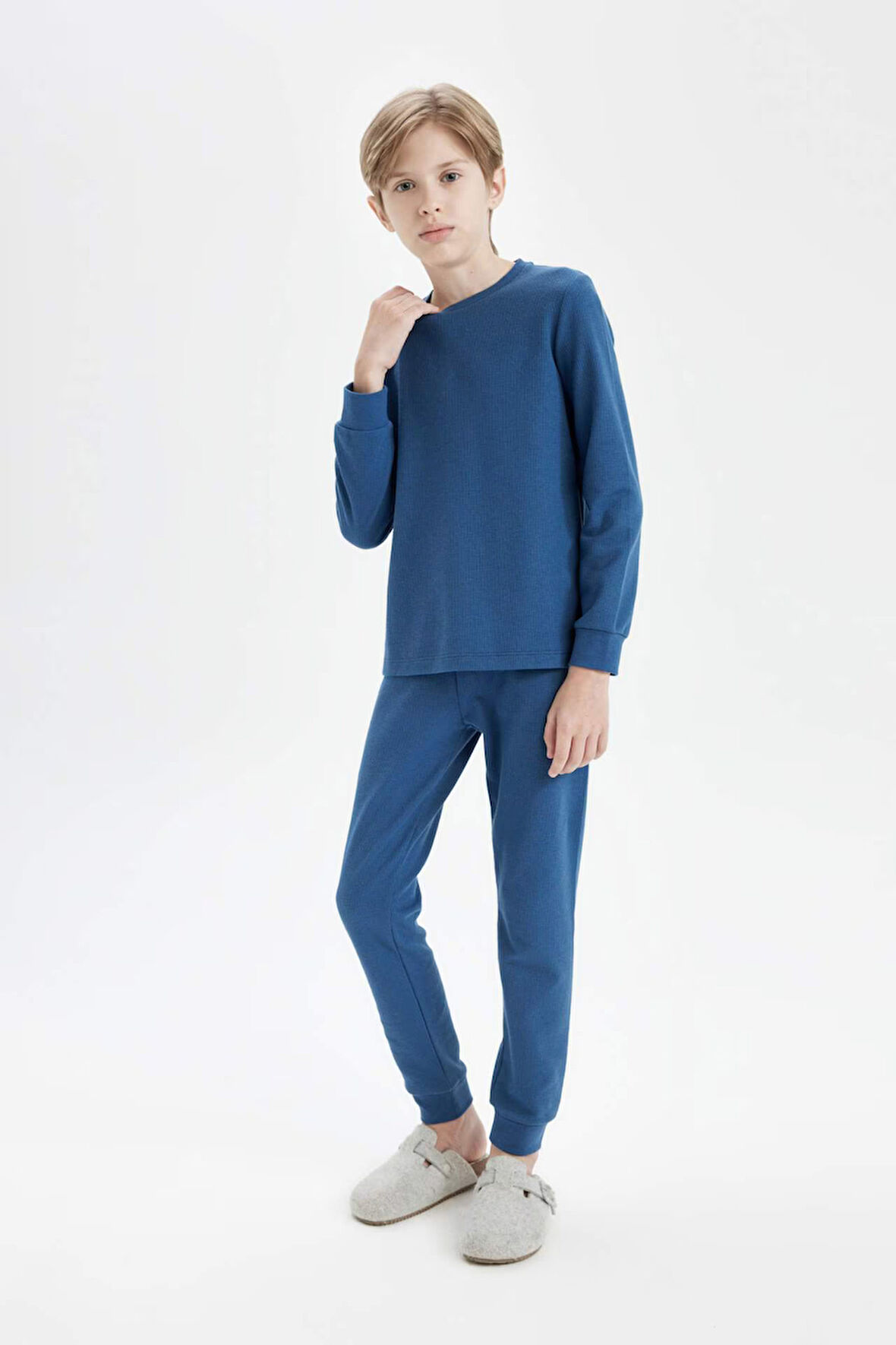 DeFacto Erkek Çocuk Pijama Takım Waffle Uzun Kollu Üst Uzun Alt D5343A824WNIN103