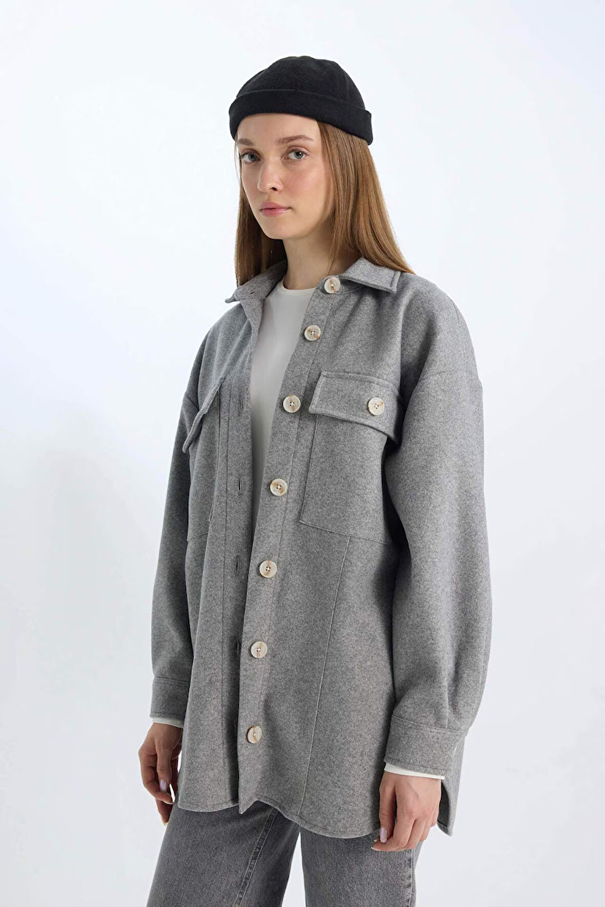 DeFacto Relax Fit Gömlek Yaka Cepli Düğmeli Gömlek Ceket D1302AX24WNER105