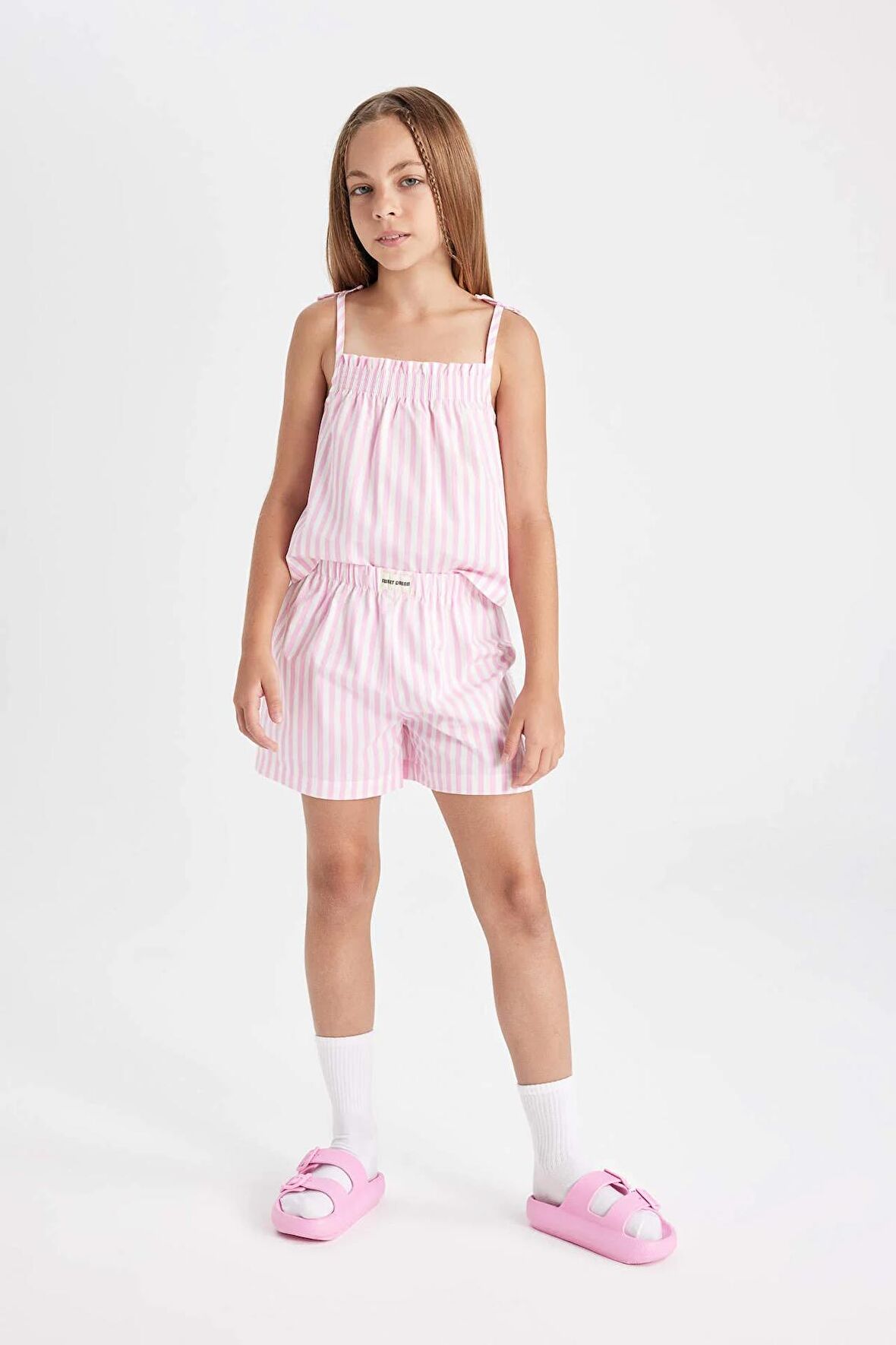 DeFacto Kız Çocuk Pijama Takımı Çizgili Askılı Üst Şort D2079A824SMPN666