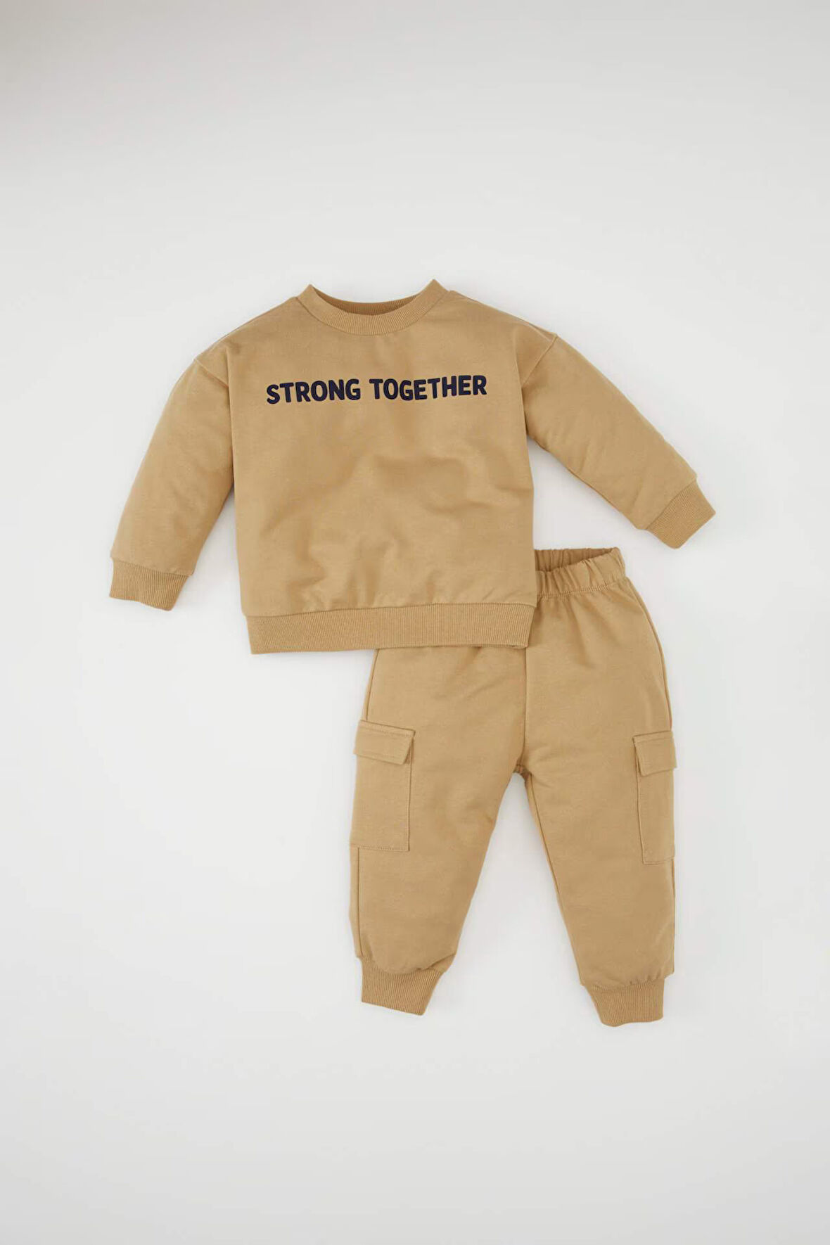 DeFacto Erkek Bebek 2'li Takım Baskılı Bisiklet Yaka Sweatshirt Beli Lastikli Cepli Eşofman Altı D2936A524WNBG109
