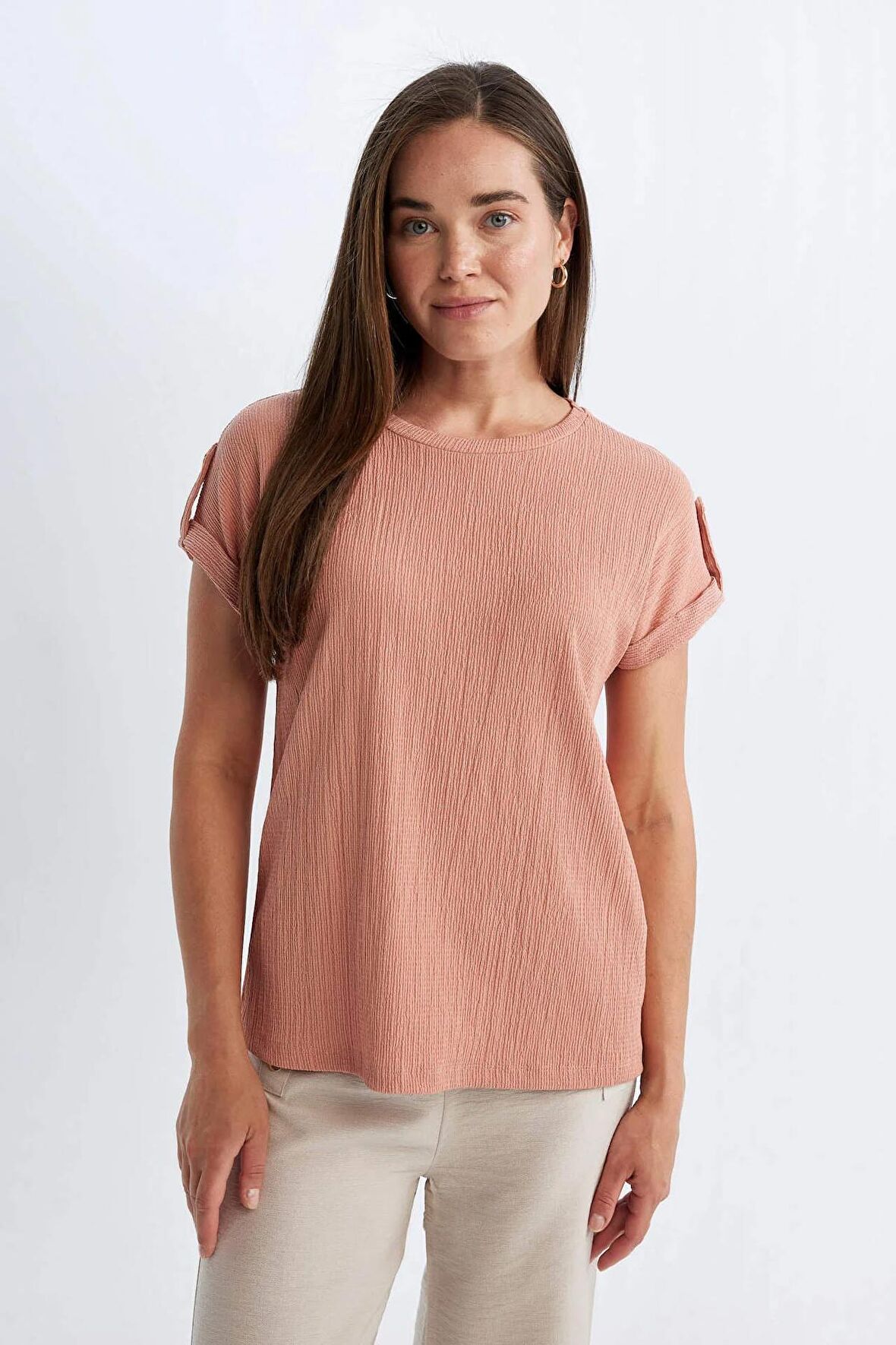 DeFacto Regular Fit Bisiklet Yaka Kısa Kollu Tişört D3198AX24HSBR478