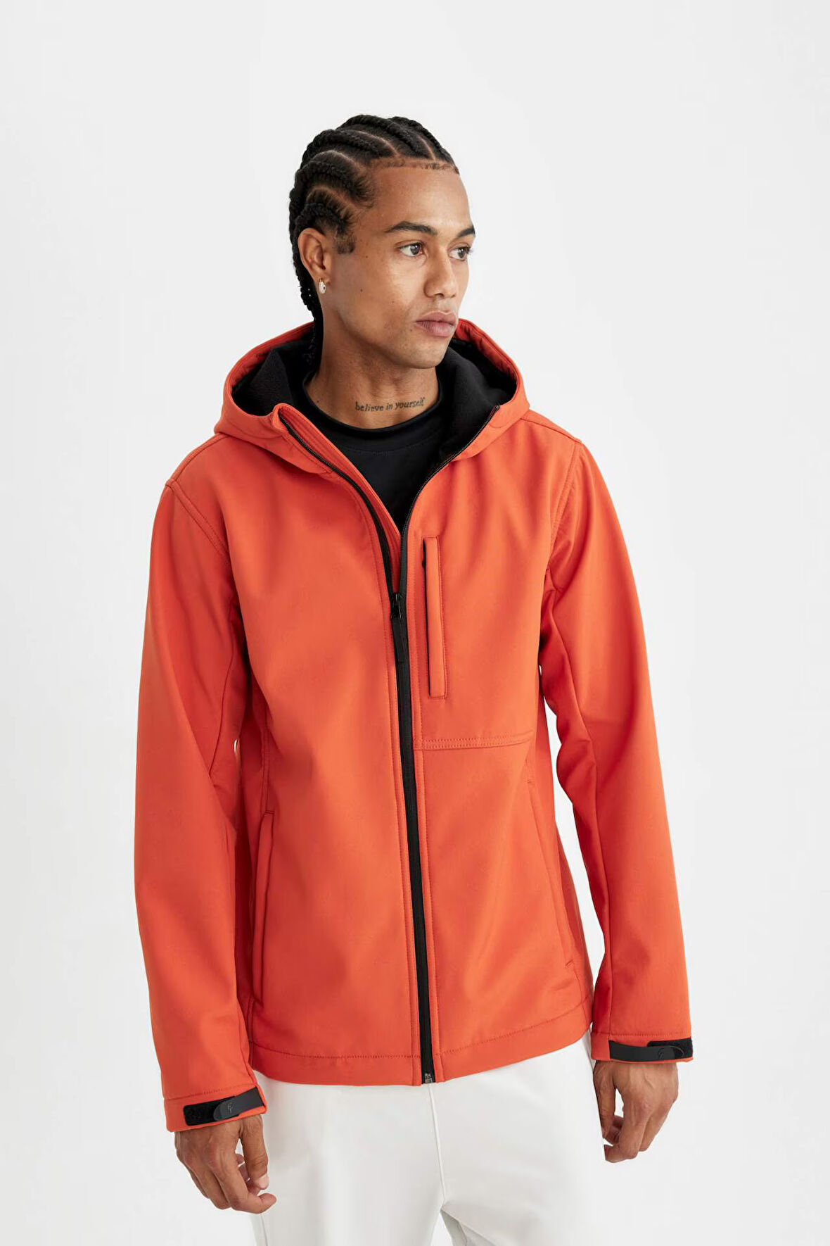 DeFactoFit Softshell Mont Su İtici Rüzgara Karşı Koruyan Kapüşonlu Fermuarlı Cepli A2122AX24AUOG543