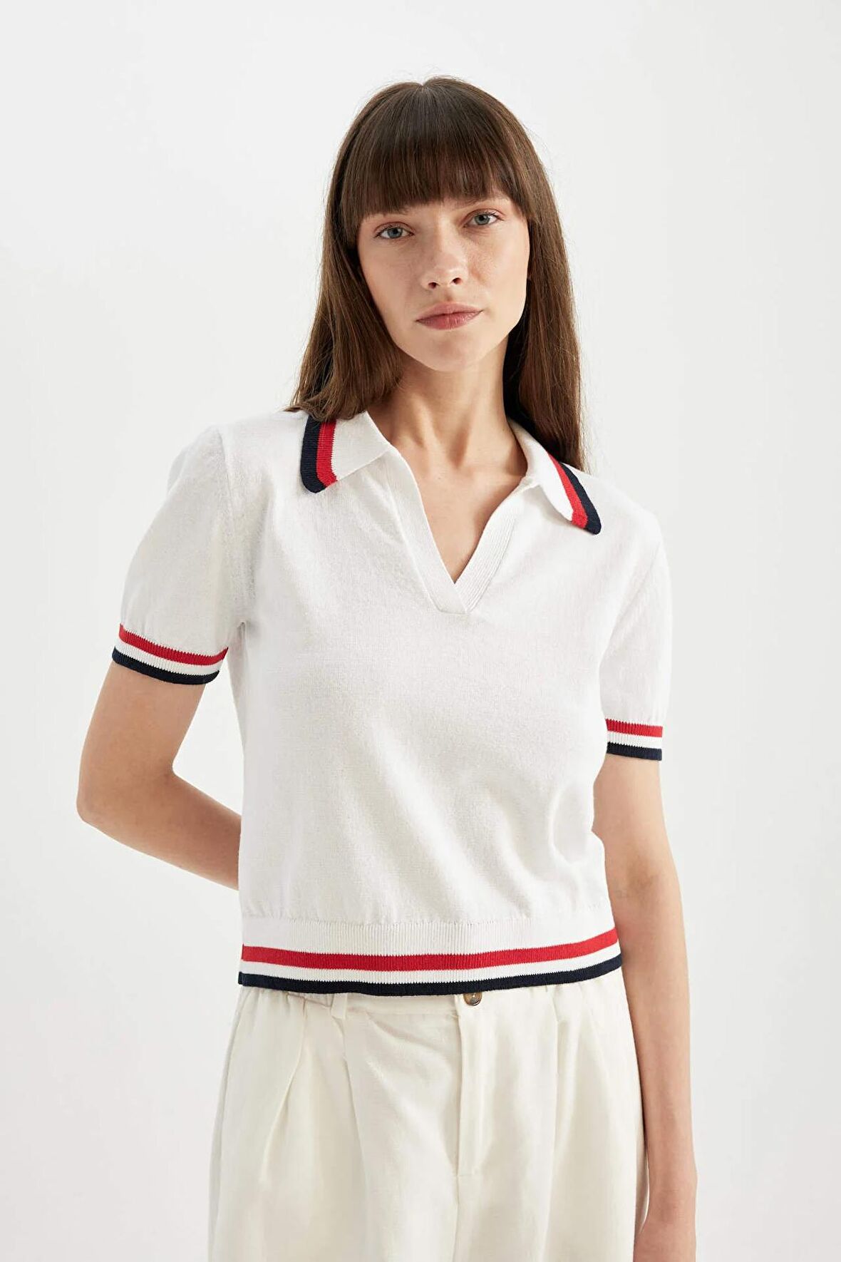 DeFacto Regular Fit Polo Yaka Kısa Kollu Triko Tişört D4263AX24SMER105