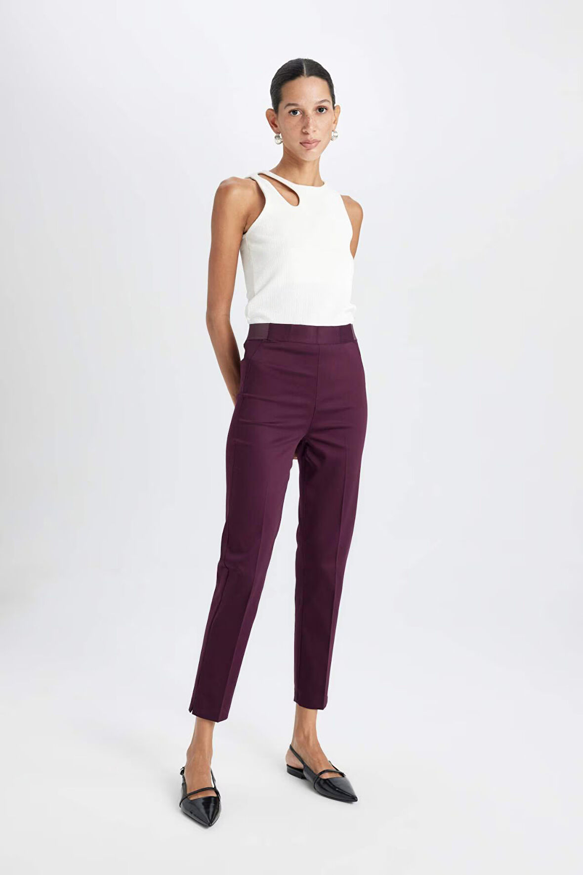 DeFacto Sigaret Saten Kumaş Pantolon Bordo Normal Bel Basic Düz Beli Lastikli Düz Paça J8743AZ24WNBR171