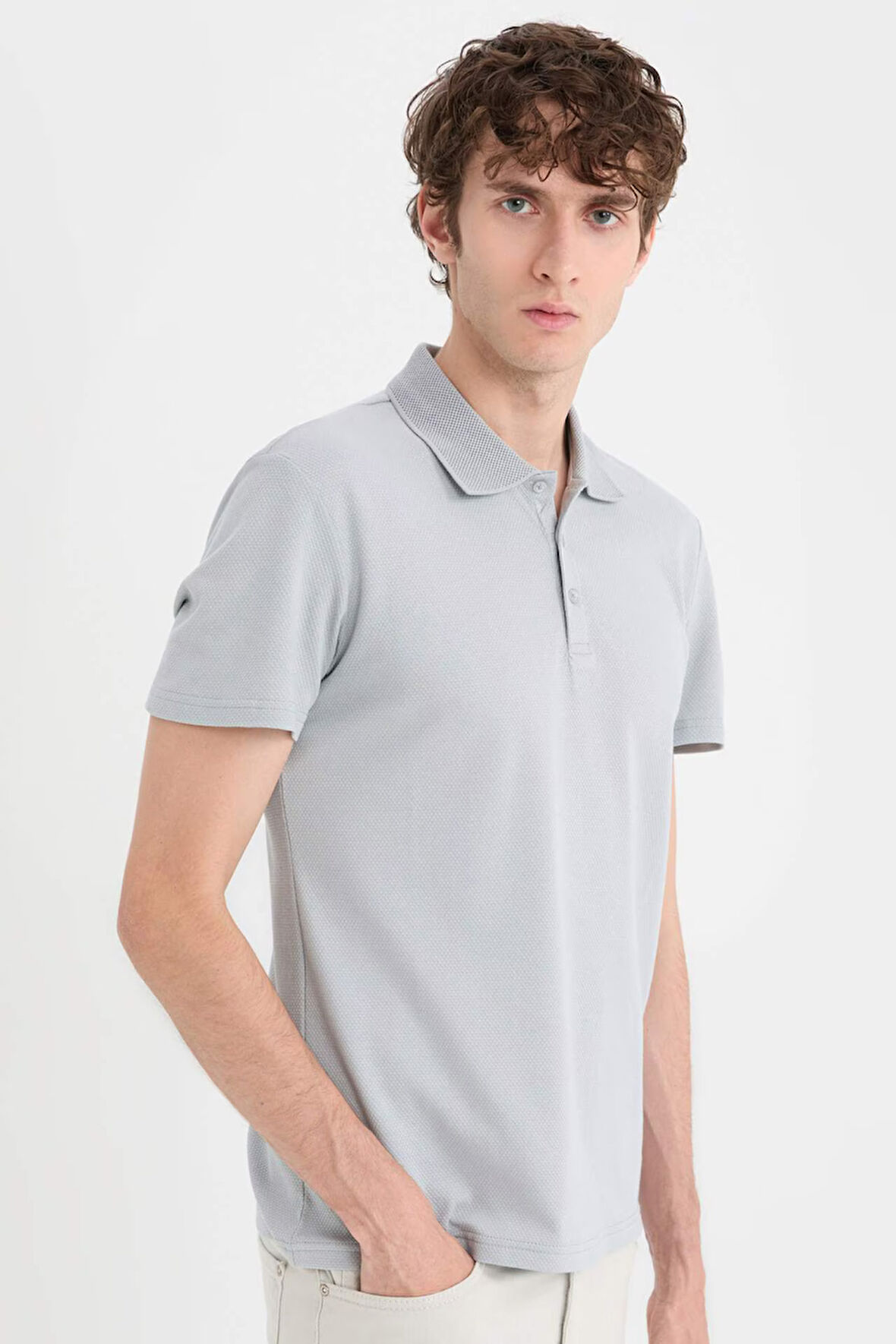 DeFacto Slim Fit Dar Kesim Kısa Kollu Pamuklu Modal Karışımlı Basic Düz Polo Tişört M6609AZ25SPGR130