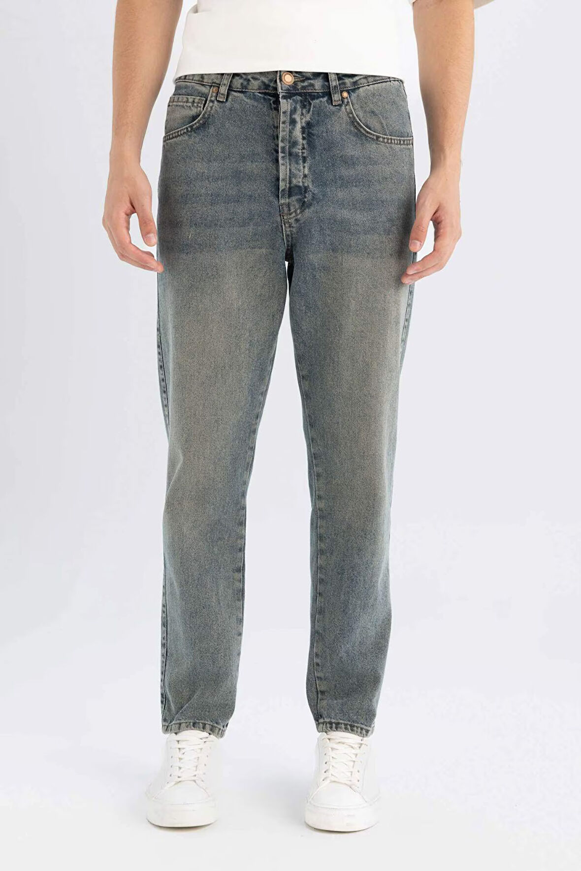 DeFacto %100 Pamuk 90's Slim Fit Dar Kalıp Yüksek Bel Dar Paça Jean Pantolon C7379AX24AUNM41