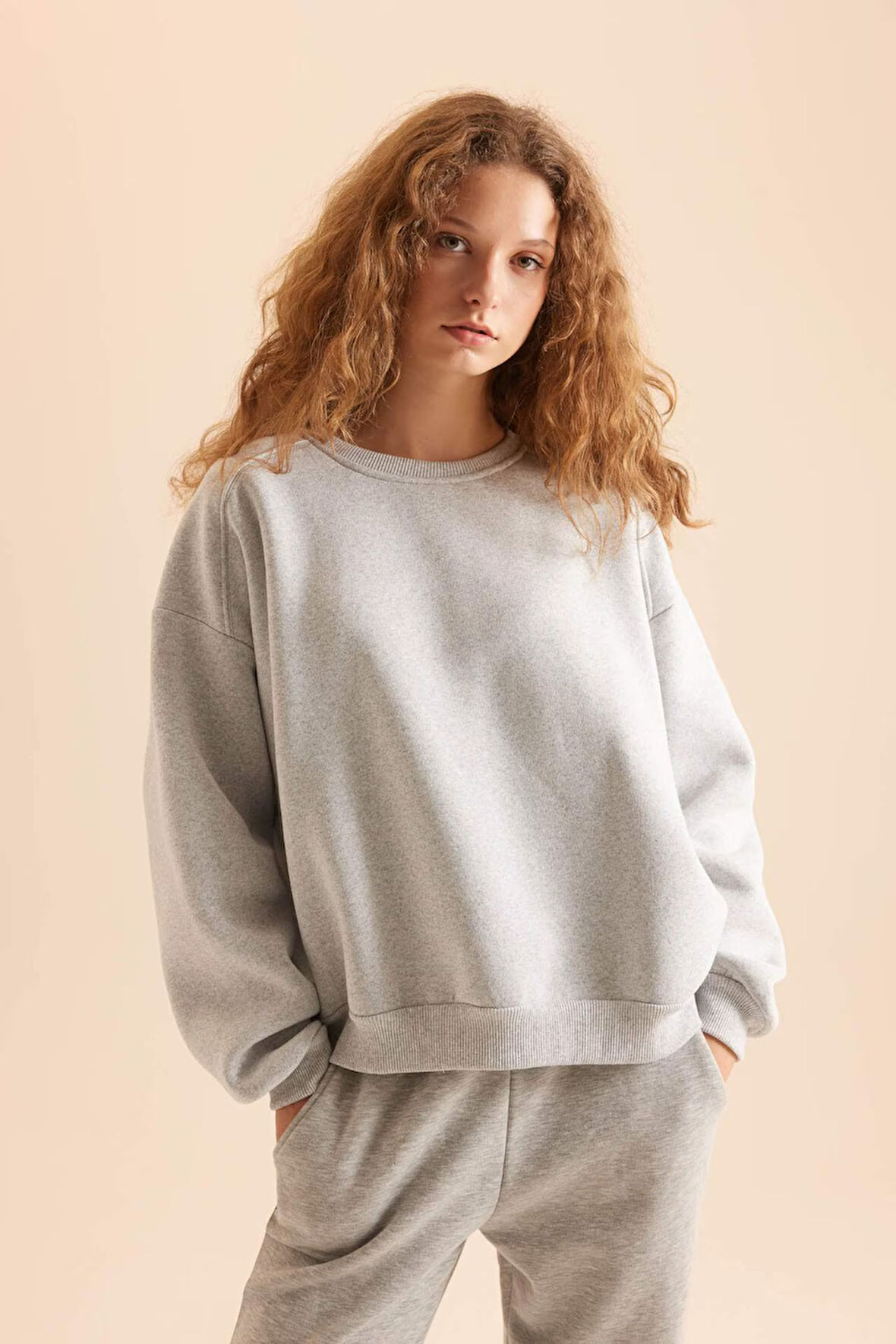 Coool Oversize Fit Geniş Kalıp Bisiklet Yaka Basic Düz Kalın Kumaş Sweatshirt