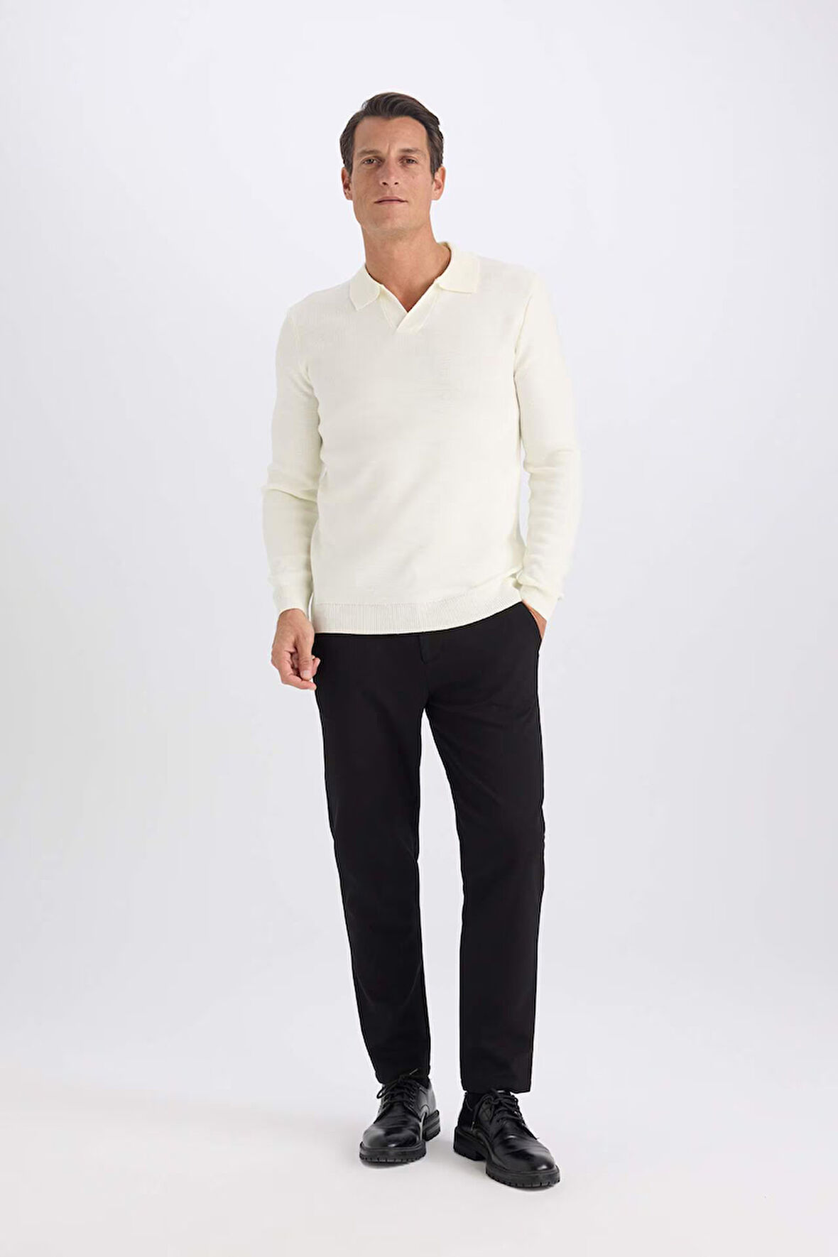 Jogger Düz Paça Her Yöne Esneyen Yazlık Kumaş Pantolon