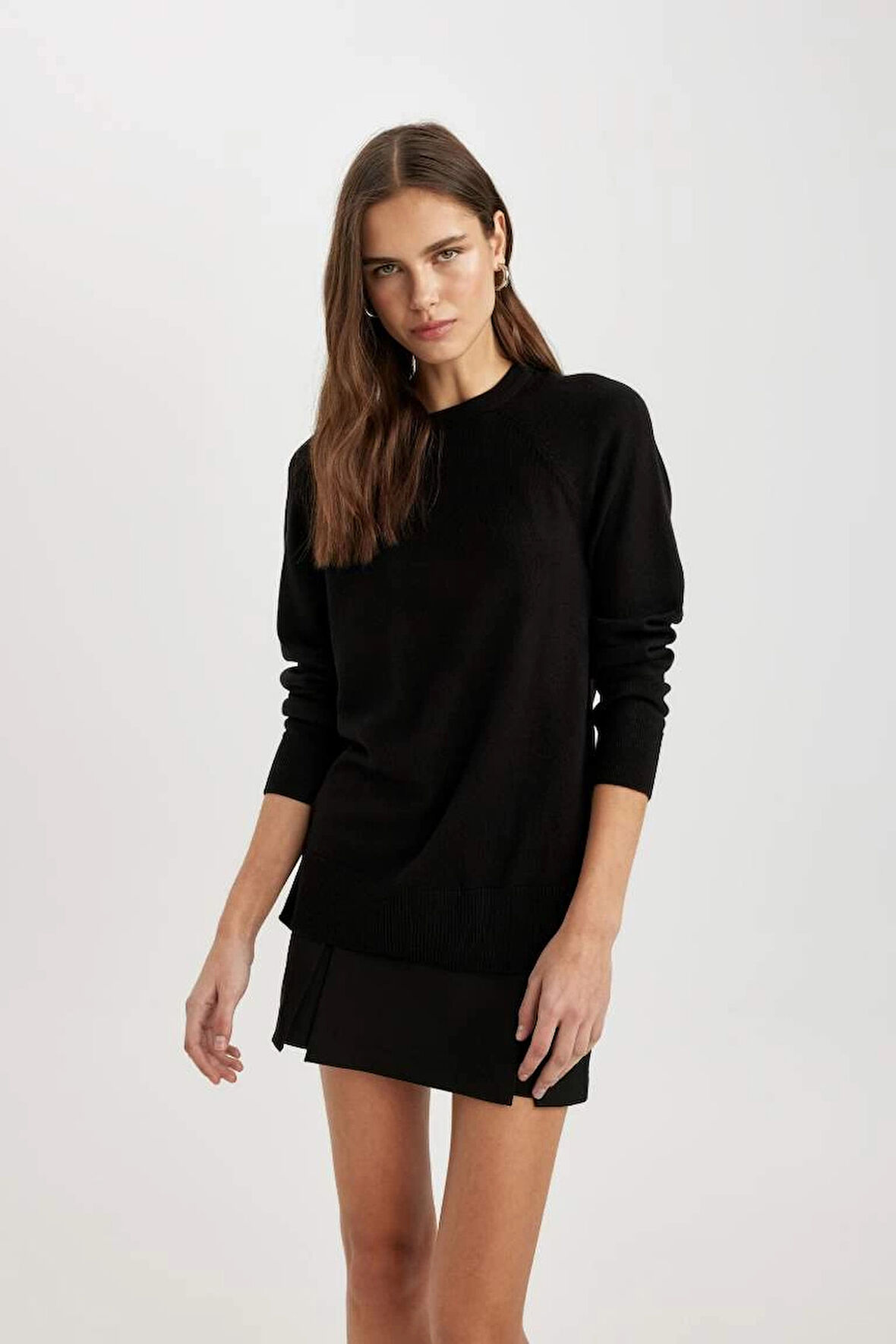 I6913 Yumuşak Dokulu Bisiklet Yaka Reglan Kol Basic Düz Triko Kazak