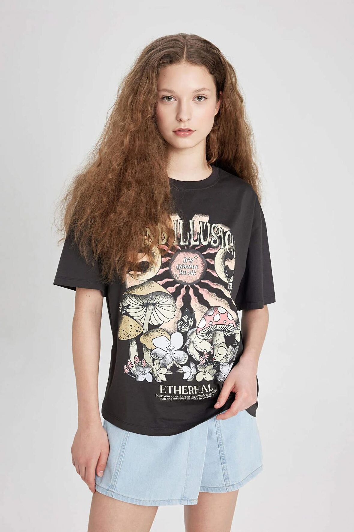 DeFacto Loose Fit Bisiklet Yaka Baskılı Kısa Kollu Tişört C5957AX24SMAR191