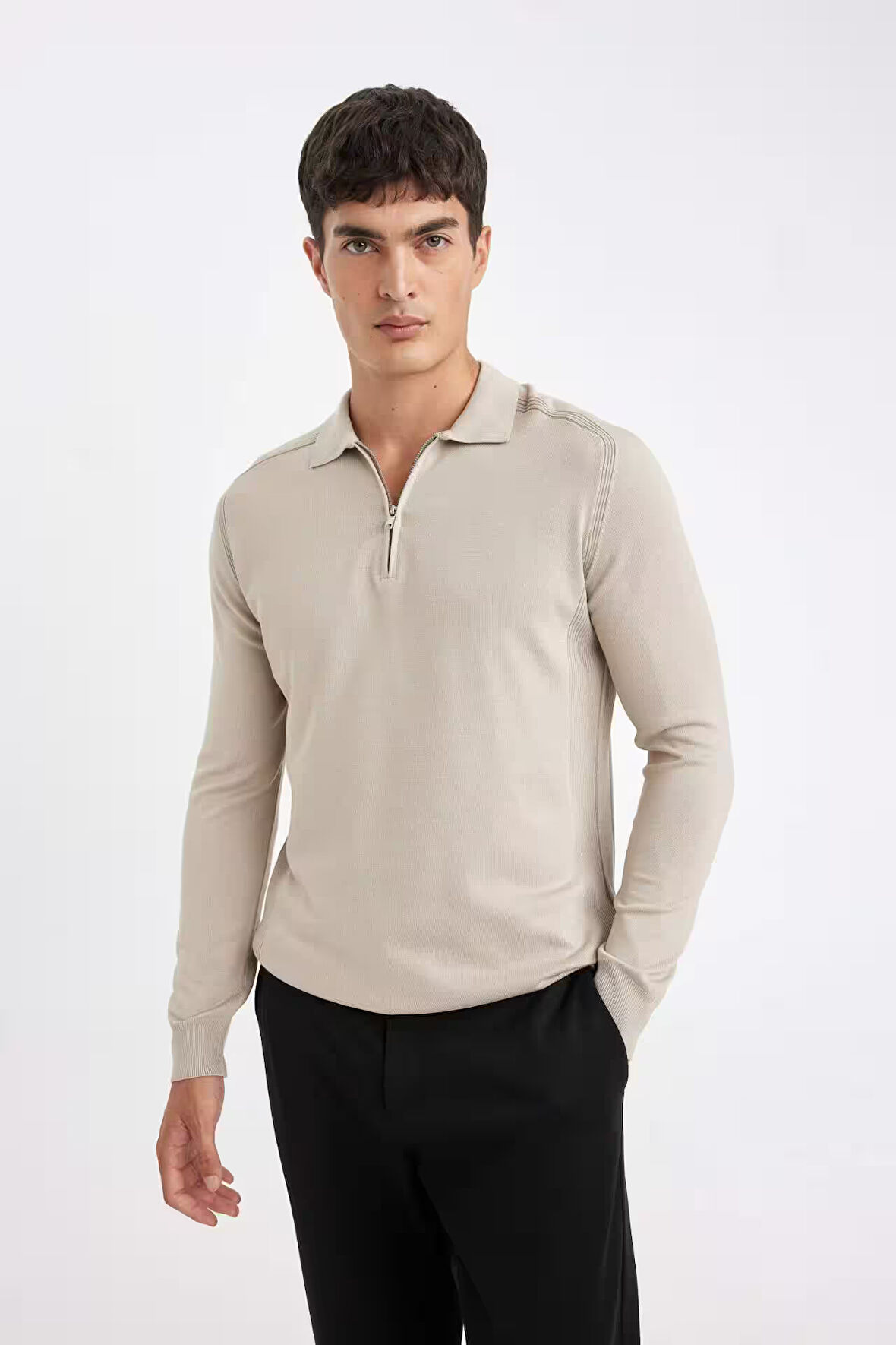 DeFacto Standart Fit Normal Kesim Fermuarlı Polo Yaka Triko Kazak D0621AX24AUBG684
