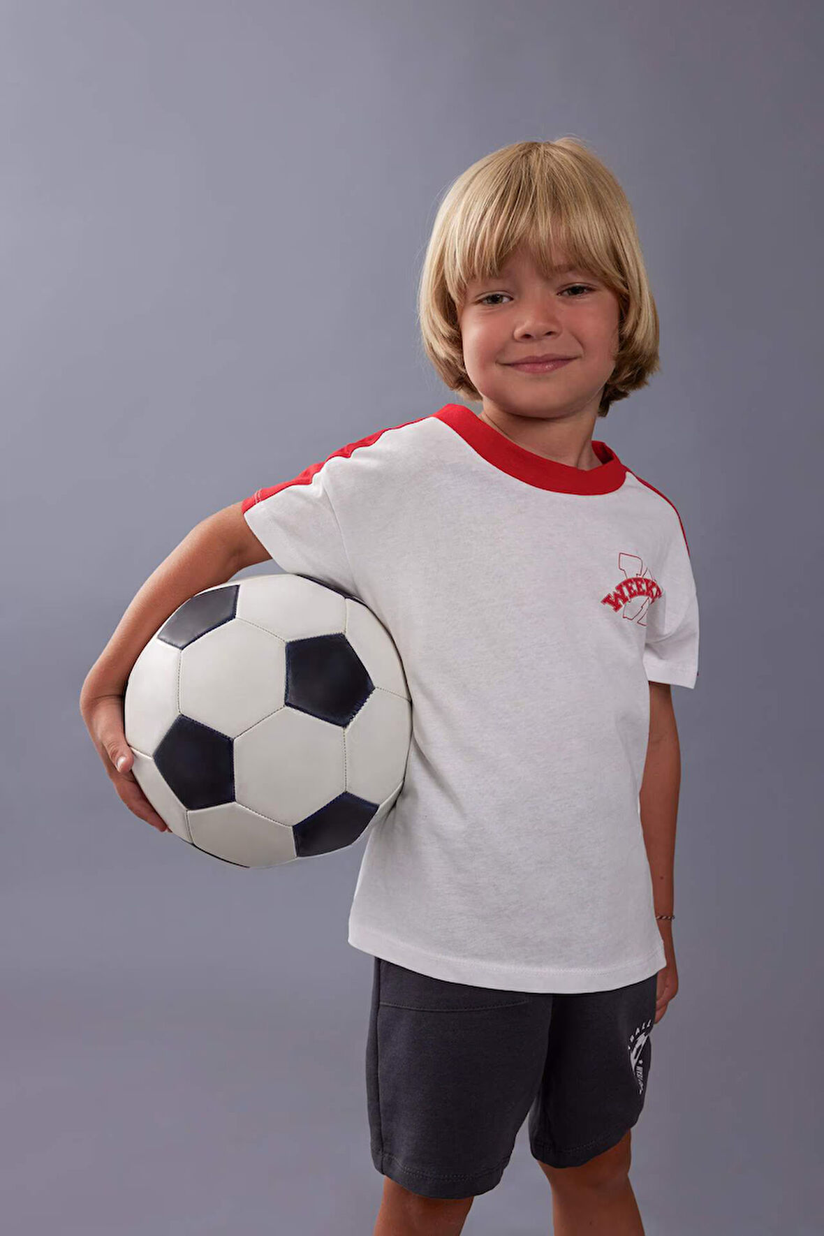 DeFacto Erkek Bebek Bisiklet Yaka Baskılı Kısa Kollu Tişört D1485A524SMWT34