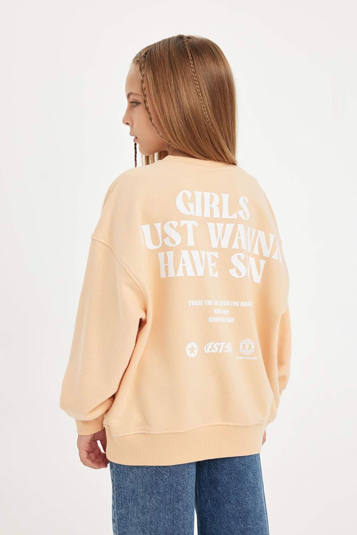 DeFacto Kız Çocuk Oversize Geniş Kalıp Bisiklet Yaka Sırt Baskılı Sweatshirt D3805A824WNOG294