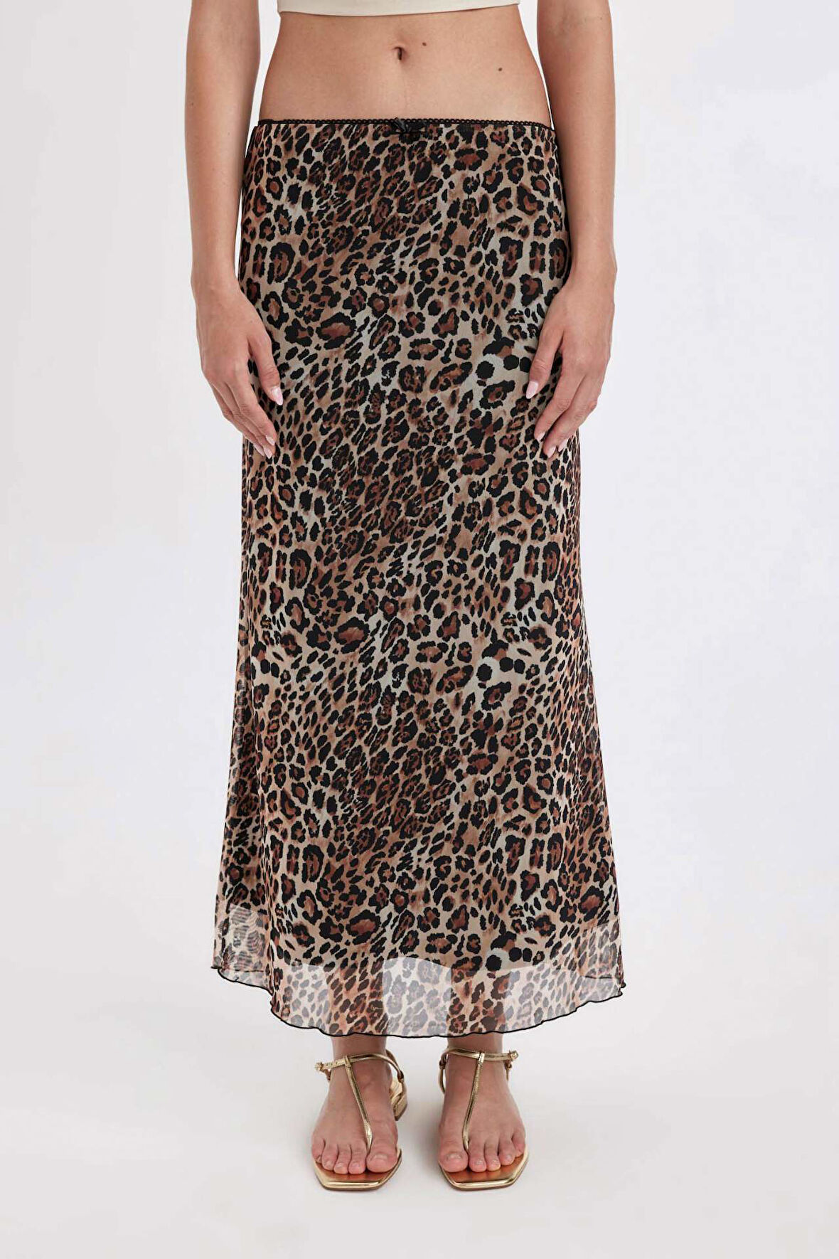 DeFacto A Kesim Leopar Desenli Yüksek Bel Pamuk Astarlı Tül Maxi Etek D4469AX24AUBK81