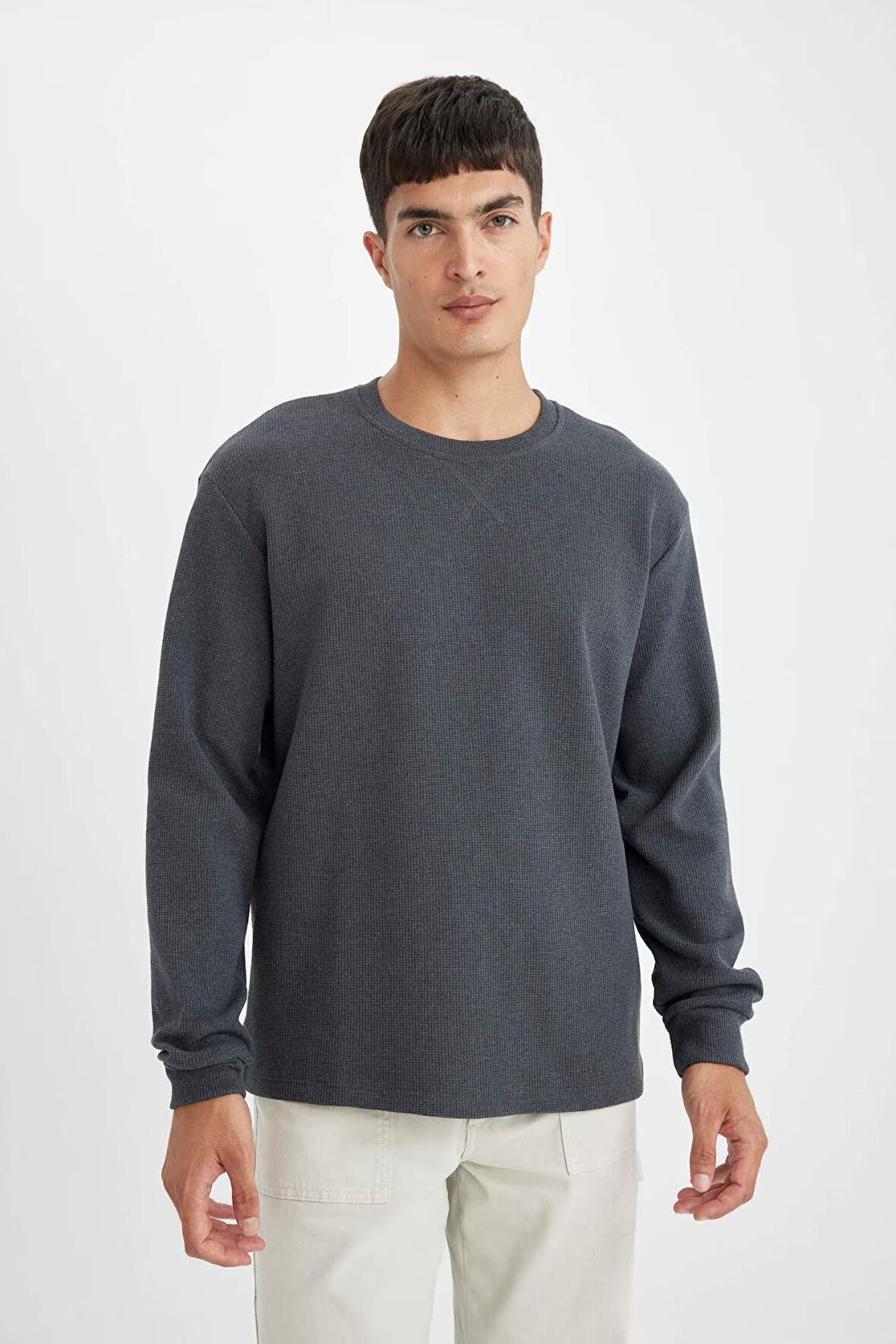DeFacto Regular Fit Bisiklet Yaka Waffle Uzun Kollu Tişört C1882AX24AUGR242