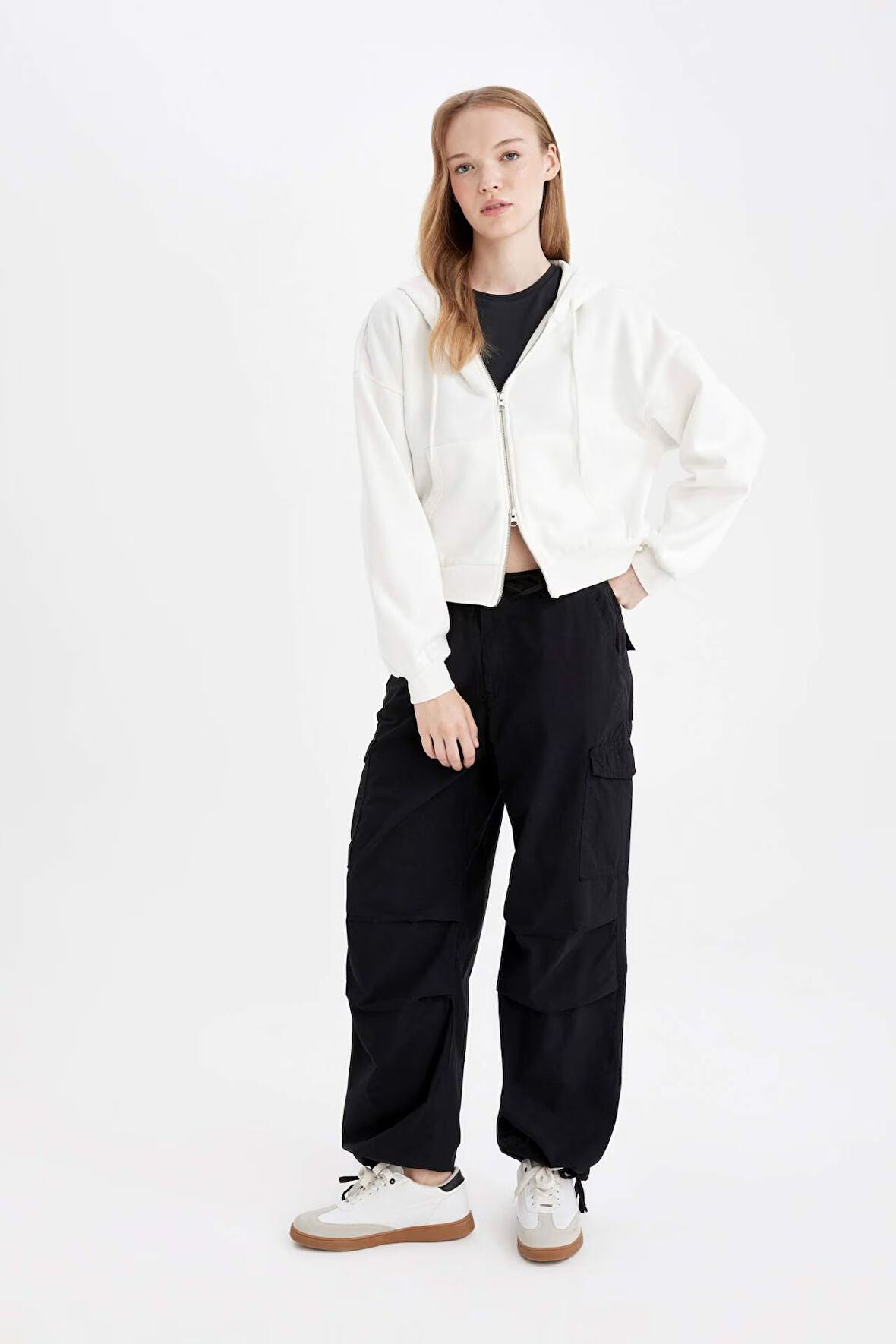 DeFacto Coool Paraşüt Poplin Pantolon Basic Düz Cepli Beli Lastikli A6266AX24AUBK27