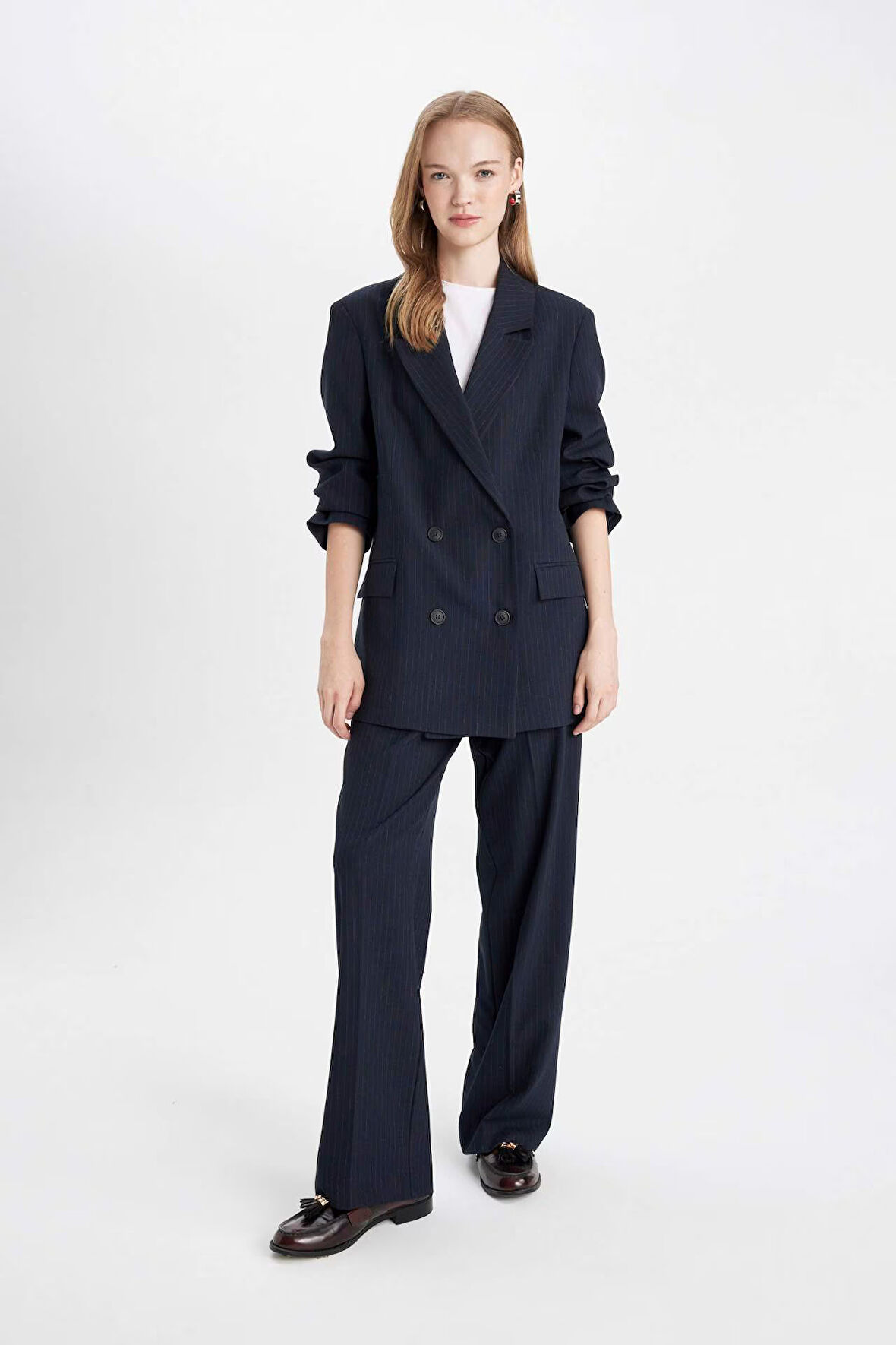 DeFacto Wide Leg Kumaş Pantolon Geniş Bol Paça Esnek Belli Basic Düz Standart Boy D4356AX24AUNV199