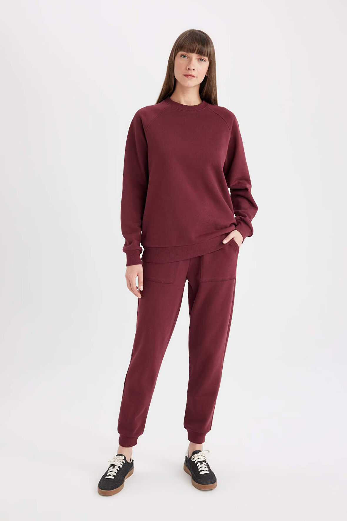 DeFacto Regular Fit Jogger Eşofman Altı Basic Düz Beli Lastikli Bağcıklı Cepli V2699AZ24WNBR248